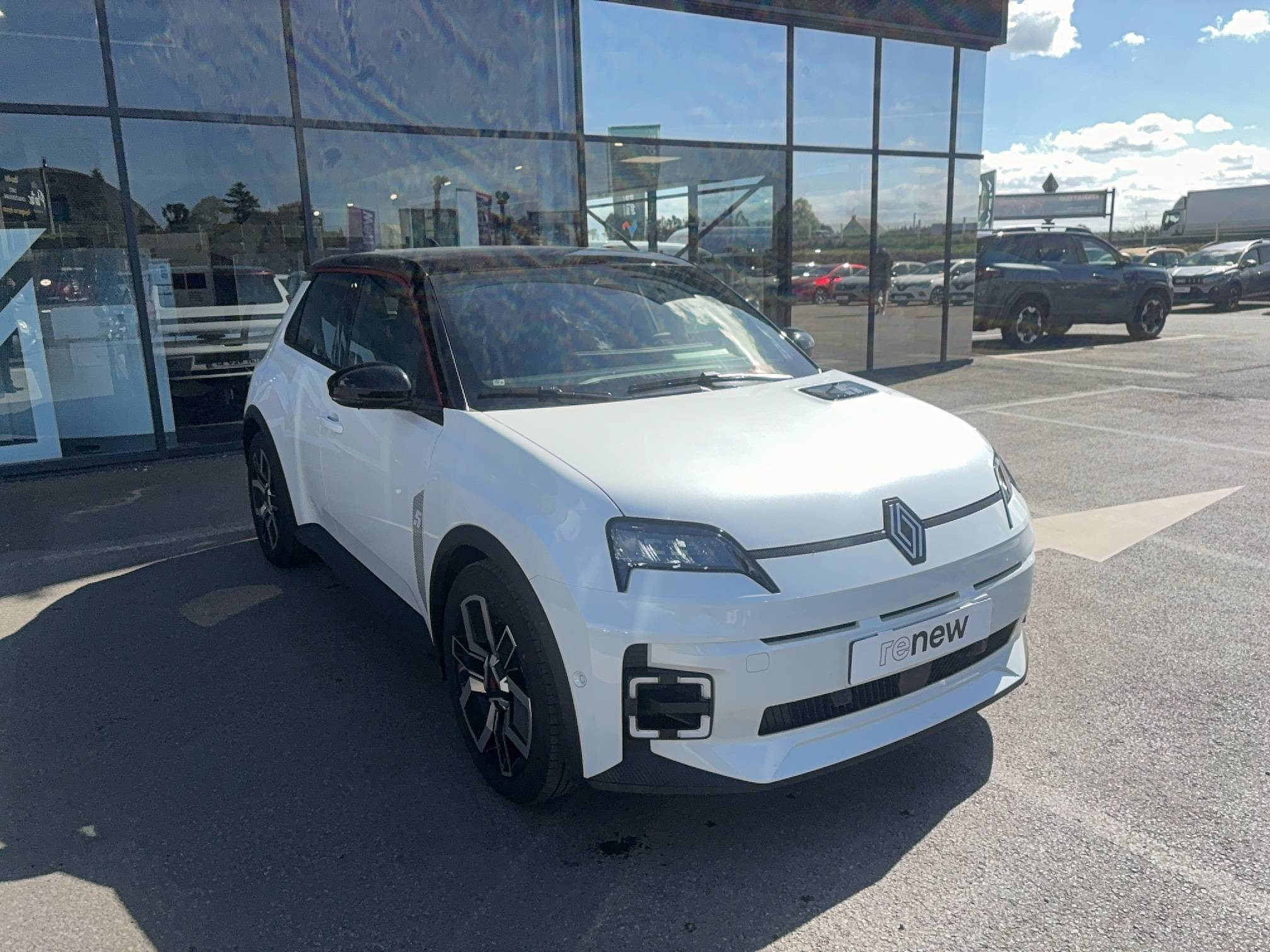Renault R5 E-Tech  120 ch autonomie urbaine occasion de 2026 en vente à Lamballe