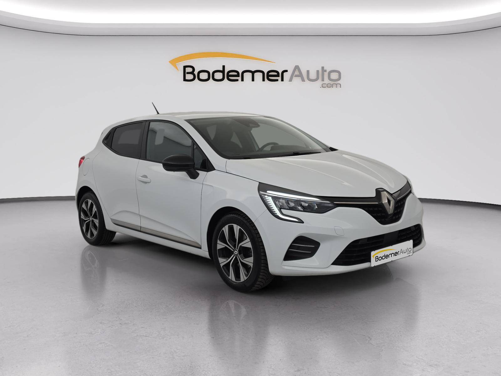 Vente en ligne Renault Clio 5 CLIO SOCIETE BLUE DCI 100 au prix de 13 990 €