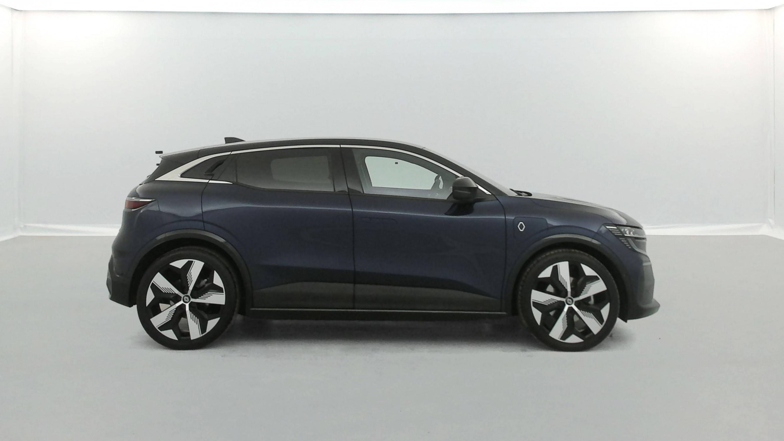 Vente en ligne Renault Megane E-Tech  220 ch autonomie confort GSR2 au prix de 30 300 €