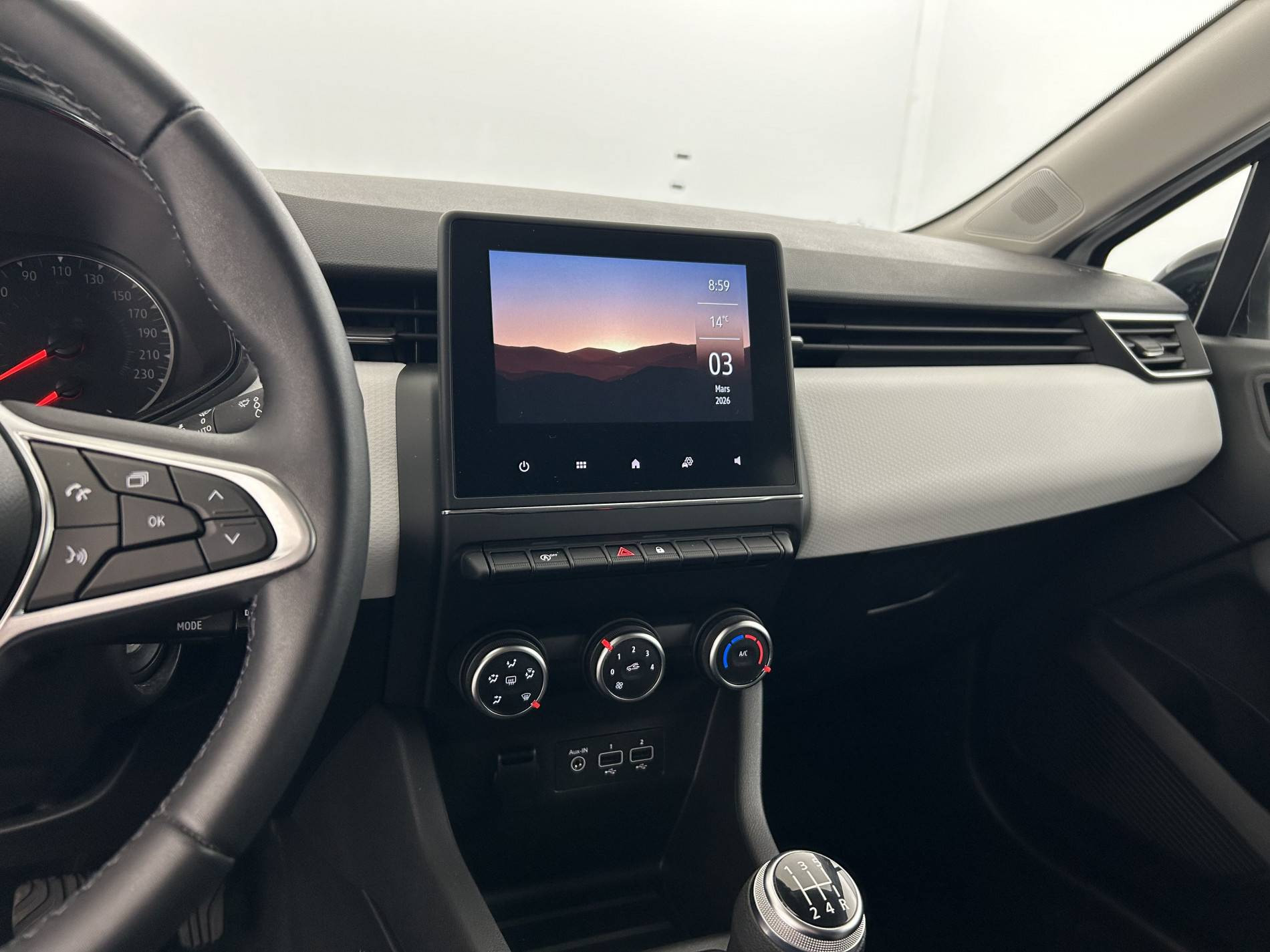 Vente en ligne Renault Clio 5 Clio SCe 65 au prix de 14 491 €