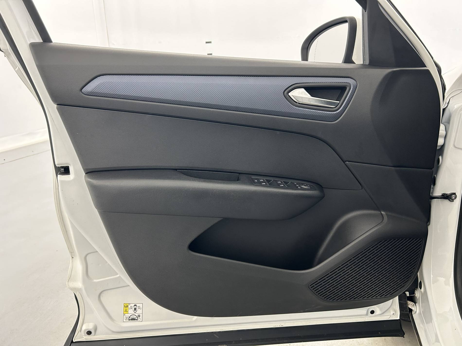 Vente en ligne Renault Arkana  mild hybrid 140 EDC FAP - 22 au prix de 16 990 €