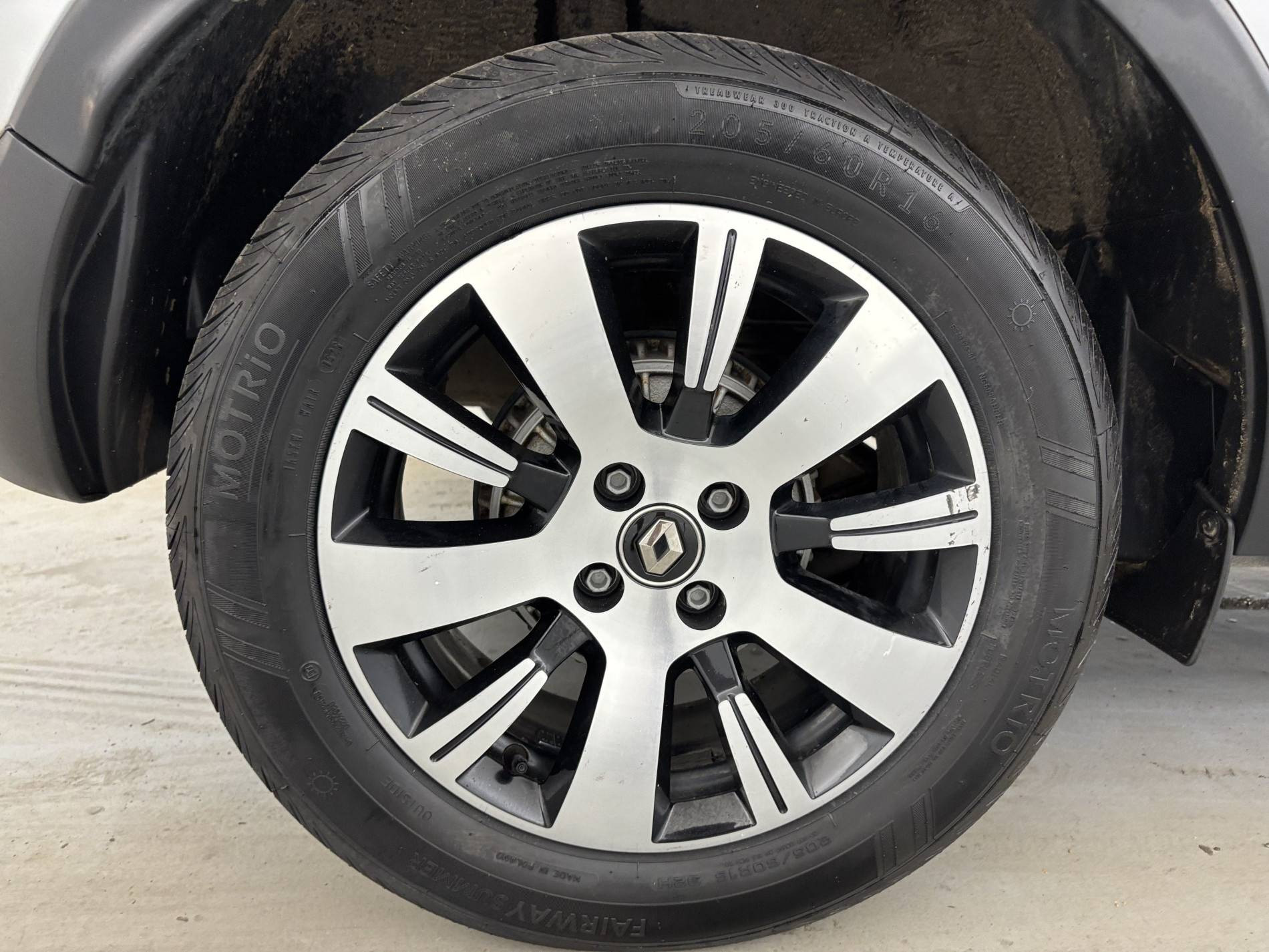 Vente en ligne Renault Captur Captur TCe 90 - 19 au prix de 11 990 €