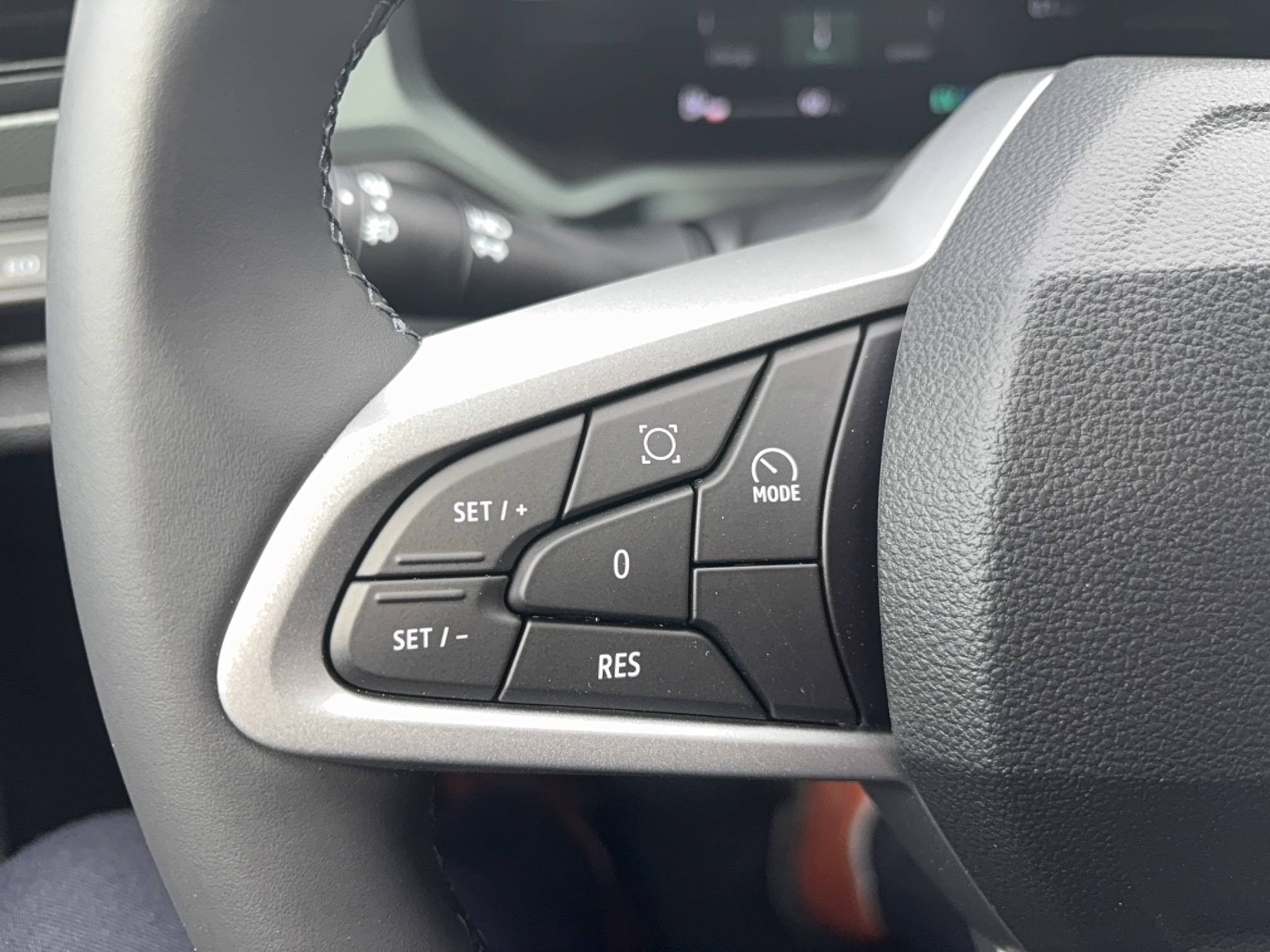 Vente en ligne Dacia Duster  Hybrid 155 au prix de 29 200 €