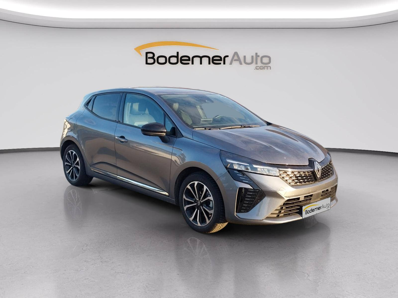 Vente en ligne Renault Clio 5 Clio E-Tech full hybrid 145 au prix de 17 590 €