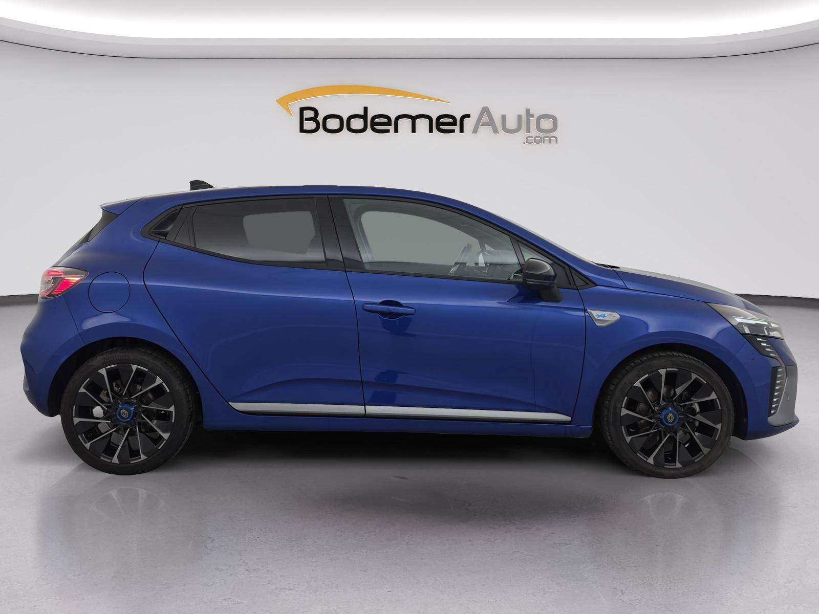 Vente en ligne Renault Clio 5 Clio E-Tech full hybrid 145 au prix de 20 890 €