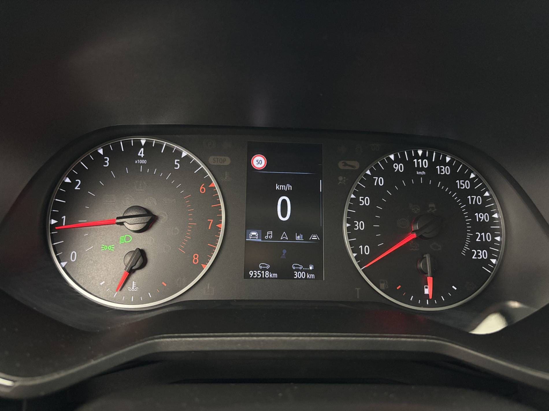 Vente en ligne Renault Clio 5 Clio TCe 90 - 21 au prix de 13 990 €
