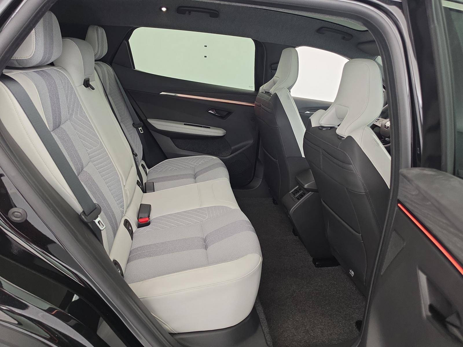 Vente en ligne Renault Scenic E-Tech Scenic E-Tech électrique 220 ch grande autonomie au prix de 43 500 €