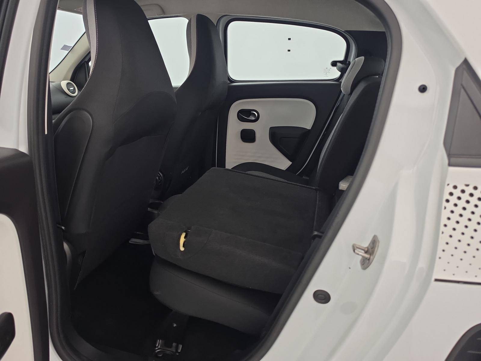 Vente en ligne Renault Twingo 3  SCe 65 - 21 au prix de 12 490 €