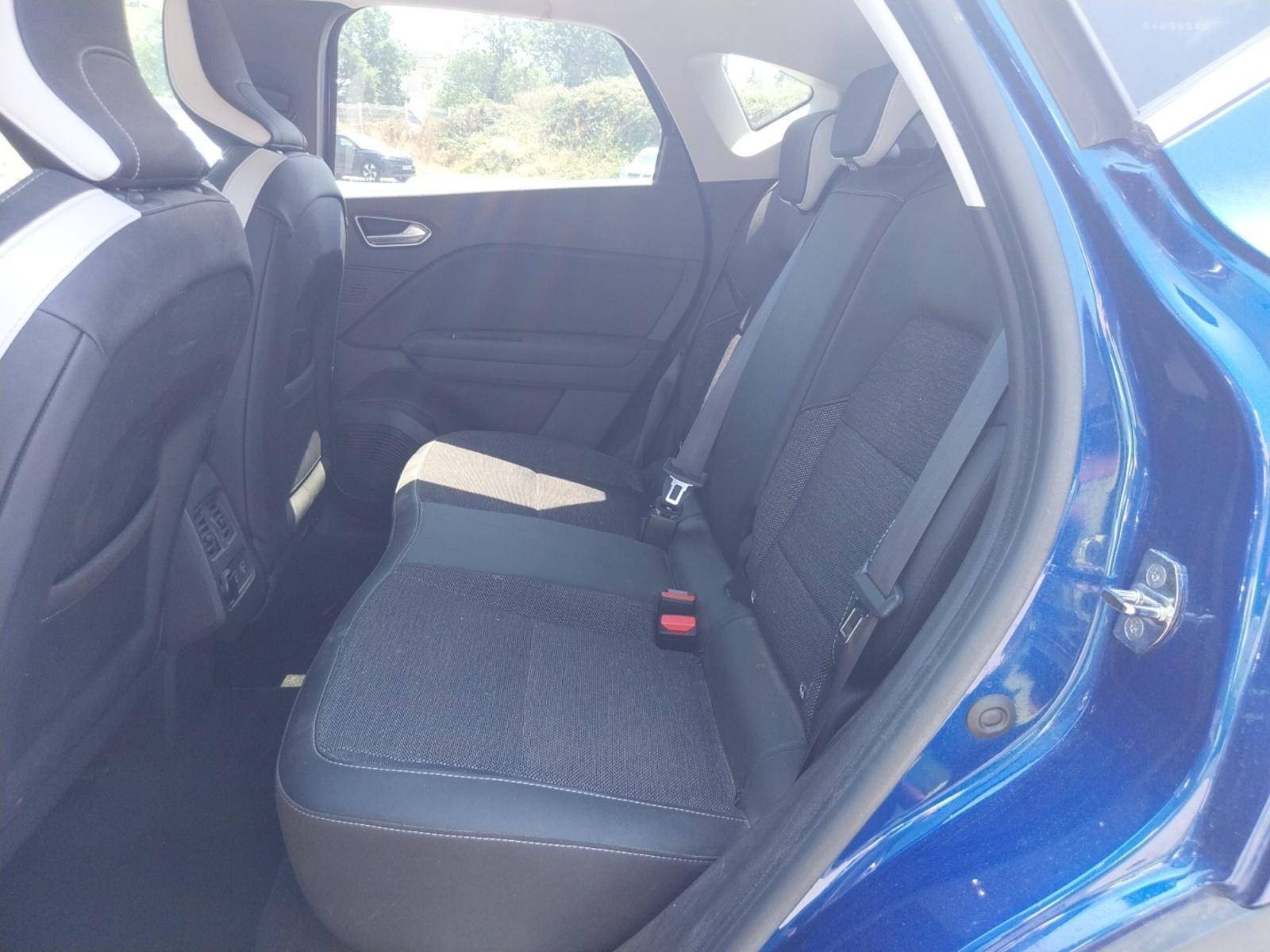 Vente en ligne Renault Captur  TCe 130 EDC FAP au prix de 17 590 €