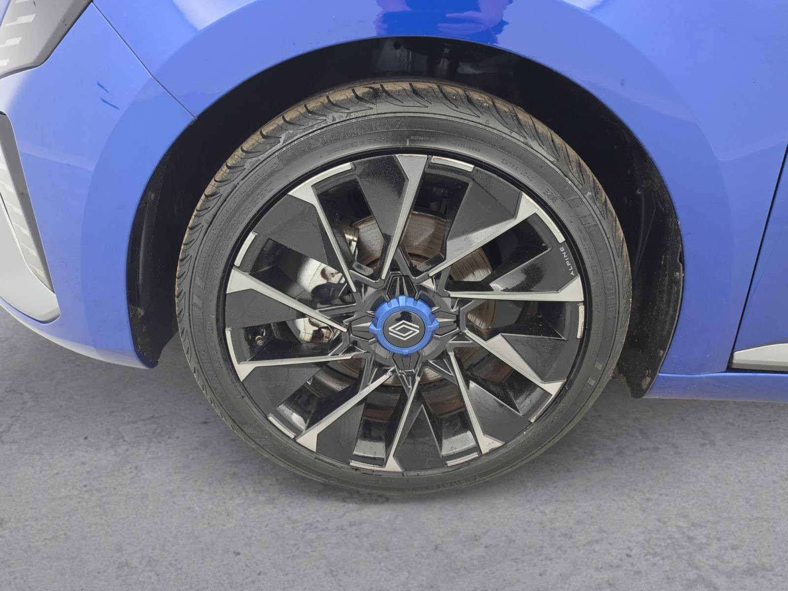 Vente en ligne Renault Clio 5 Clio E-Tech full hybrid 145 au prix de 21 500 €
