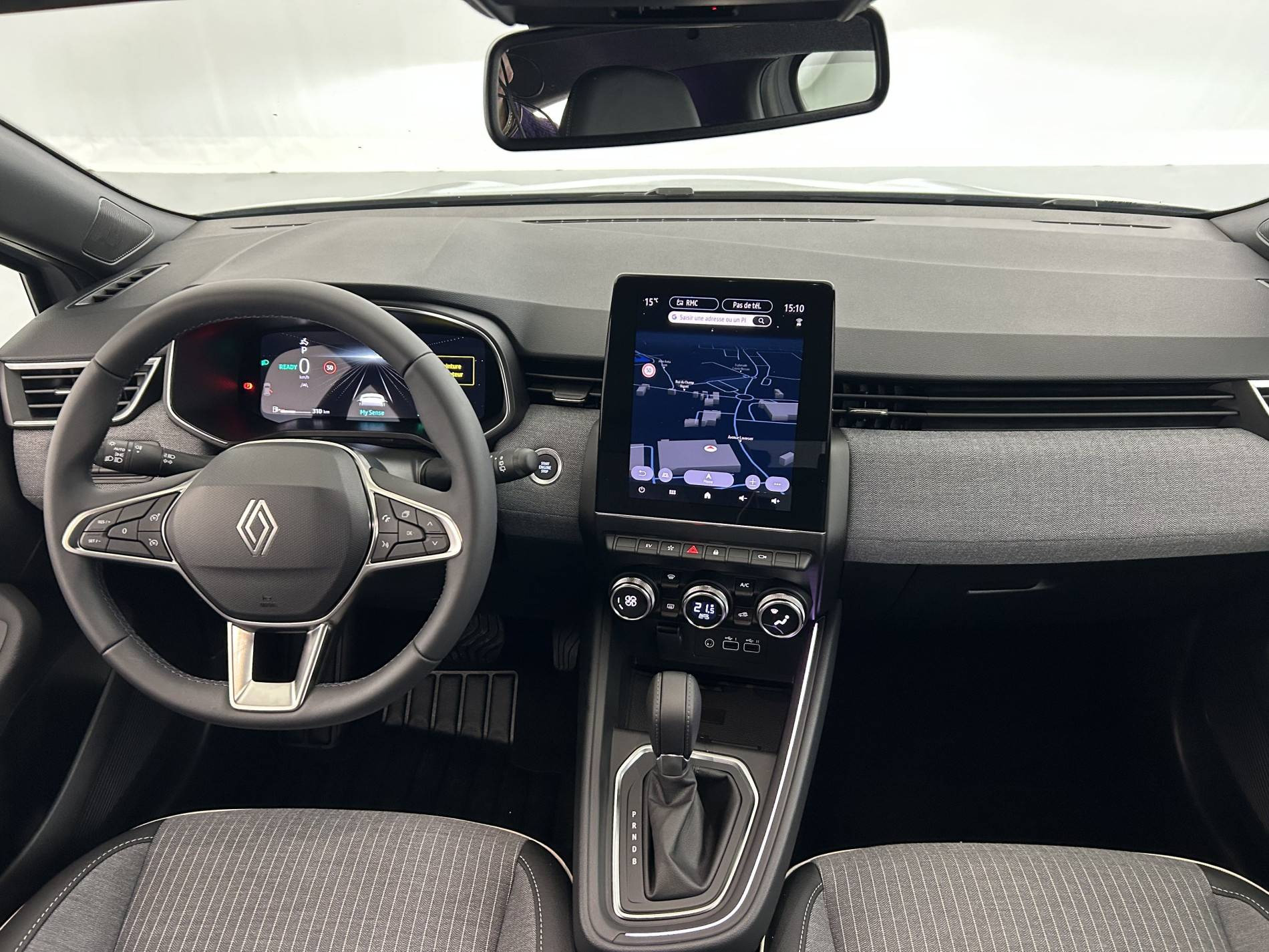 Vente en ligne Renault Clio 5 Clio E-Tech full hybrid 145 au prix de 21 990 €