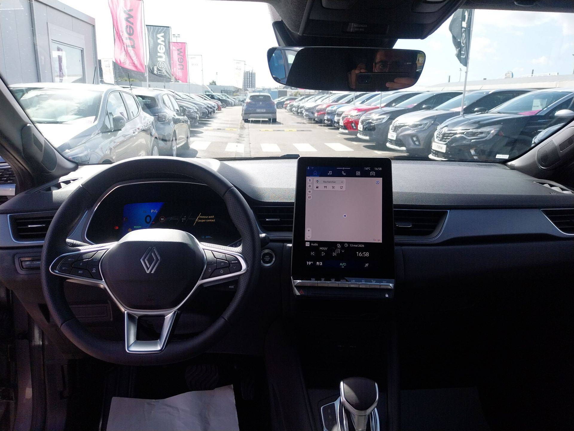 Vente en ligne Renault Symbioz  E-Tech full hybrid 145 au prix de 27 490 €