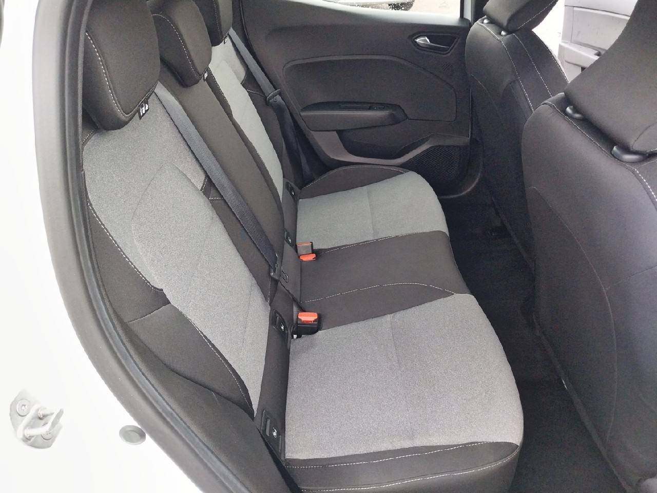 Vente en ligne Renault Clio 5 Clio TCe 90 au prix de 14 390 €