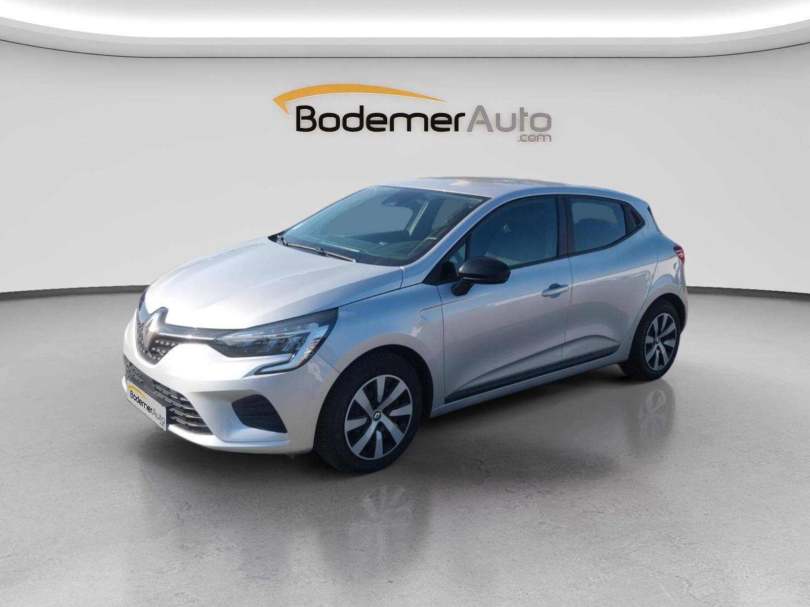 Renault Clio 5 Clio E-Tech full hybrid 145 occasion de 2023 en vente à Saint-Brieuc