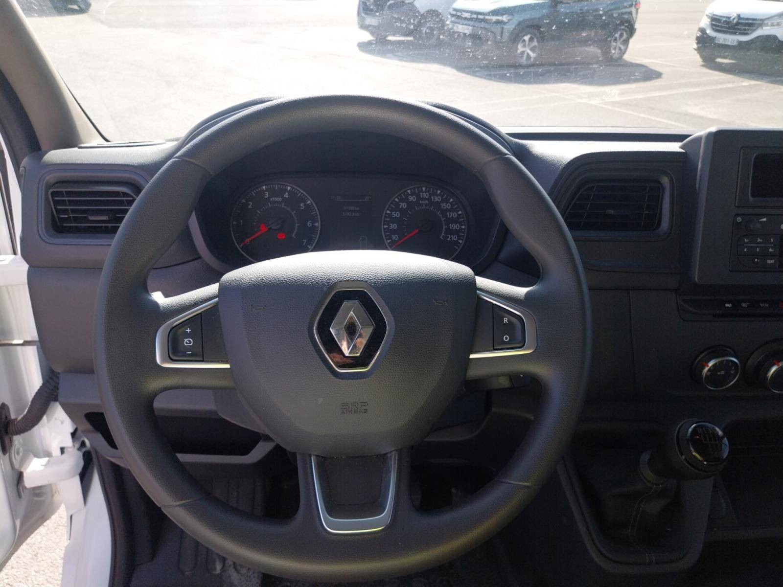 Vente en ligne Renault Master 3 Châssis Cabine MASTER PHC TRAC F3500 L3H1 BLUE DCI 145 EURO VI au prix de 29 890 €