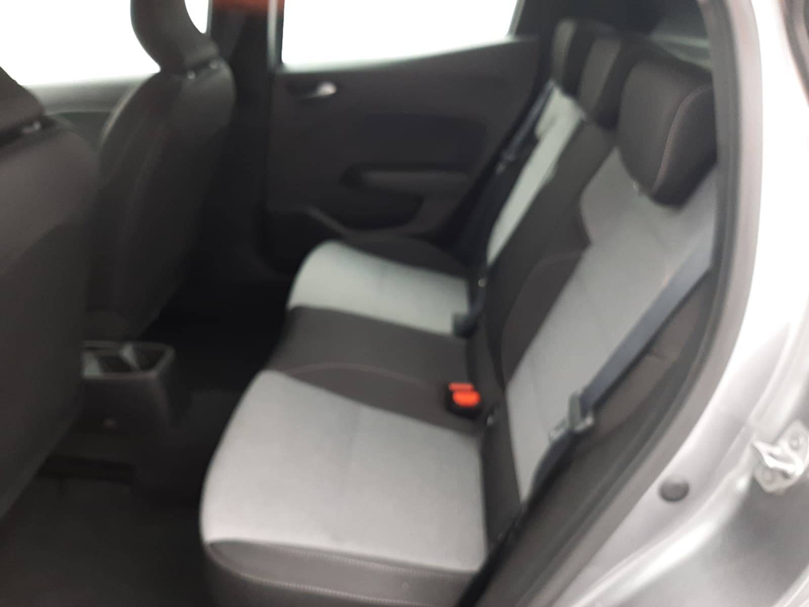Vente en ligne Renault Clio 5 Clio Blue dCi 100 ch GSR2 au prix de 16 990 €