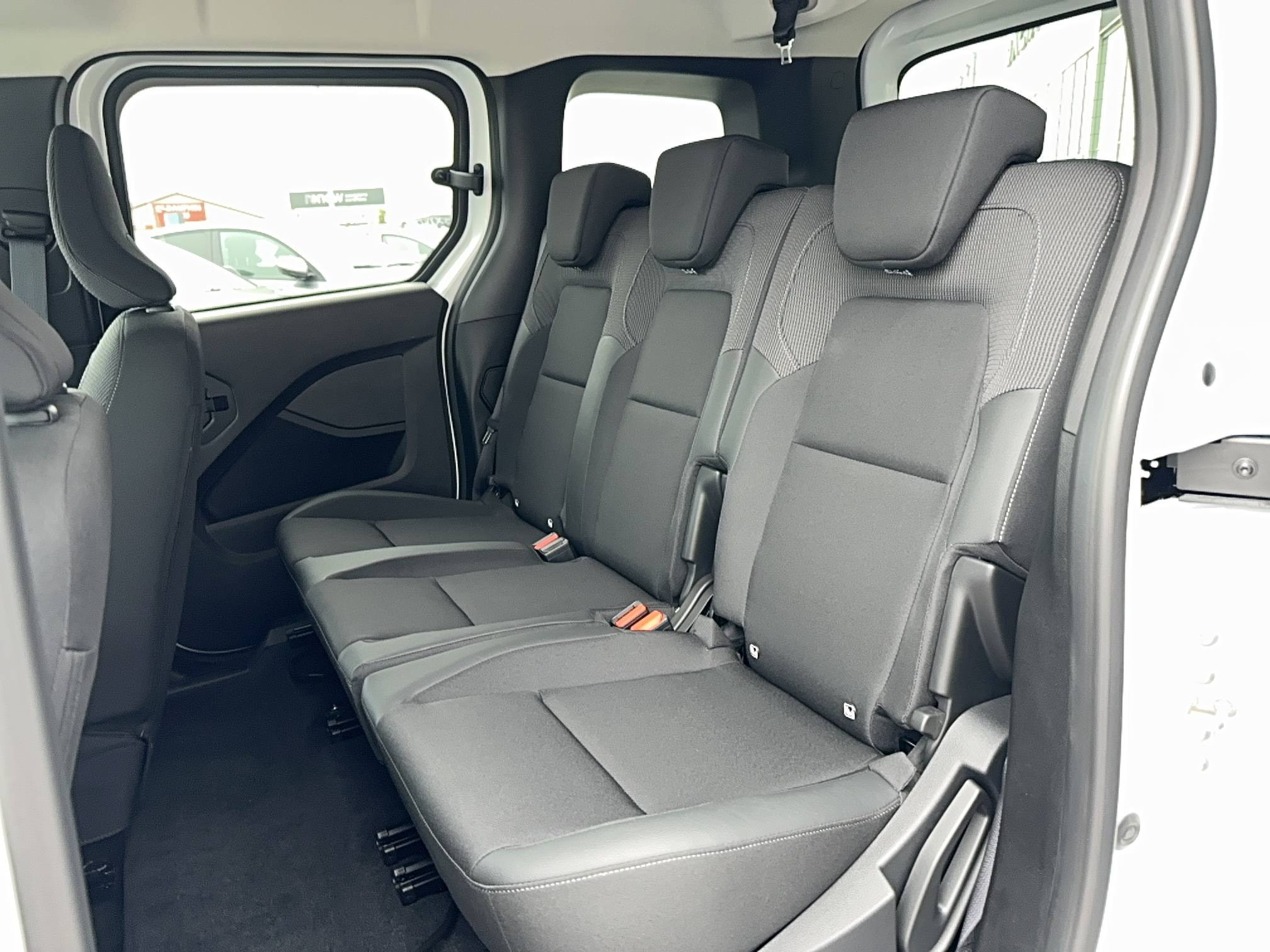 Vente en ligne Renault Kangoo E-Tech  EV45 11kW au prix de 24 900 €