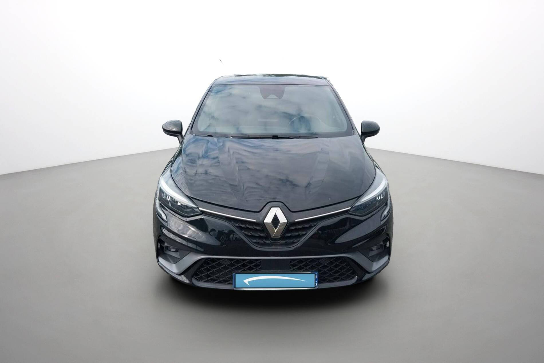 Vente en ligne Renault Clio 5 Clio E-Tech hybride 145 au prix de 17 990 €