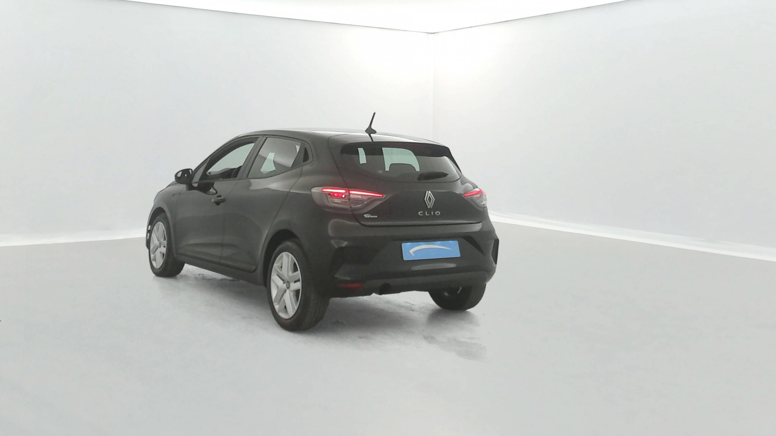 Vente en ligne Renault Clio 5 Clio Blue dCi 100 ch GSR2 au prix de 18 340 €