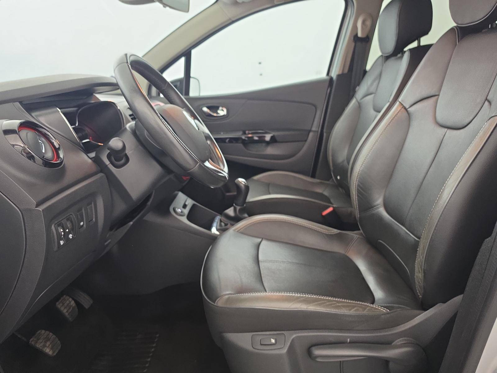 Vente en ligne Renault Captur  TCe 90 Energy E6 au prix de 10 790 €