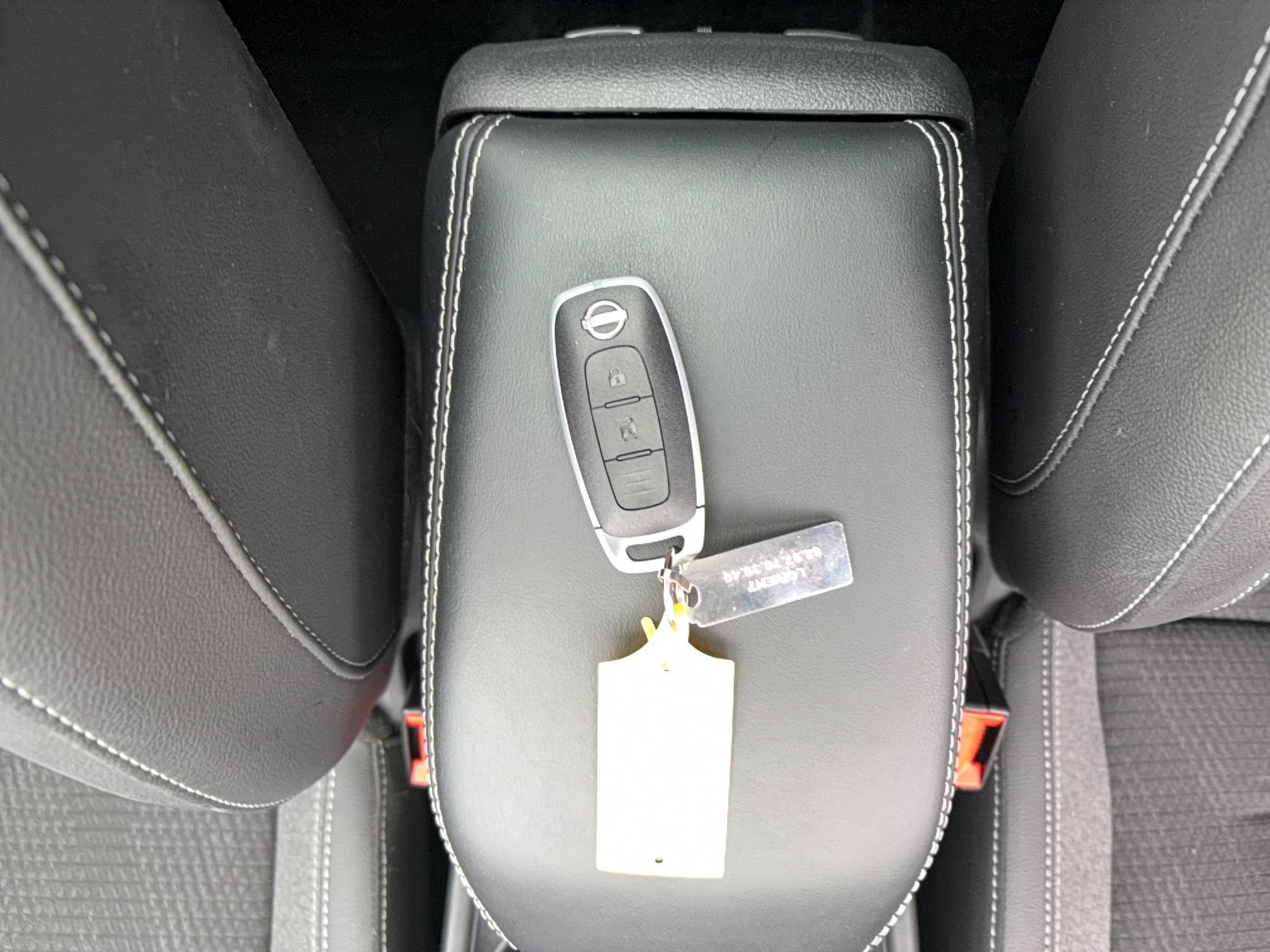 Vente en ligne Nissan Qashqai  Mild Hybrid 140 ch au prix de 23 990 €