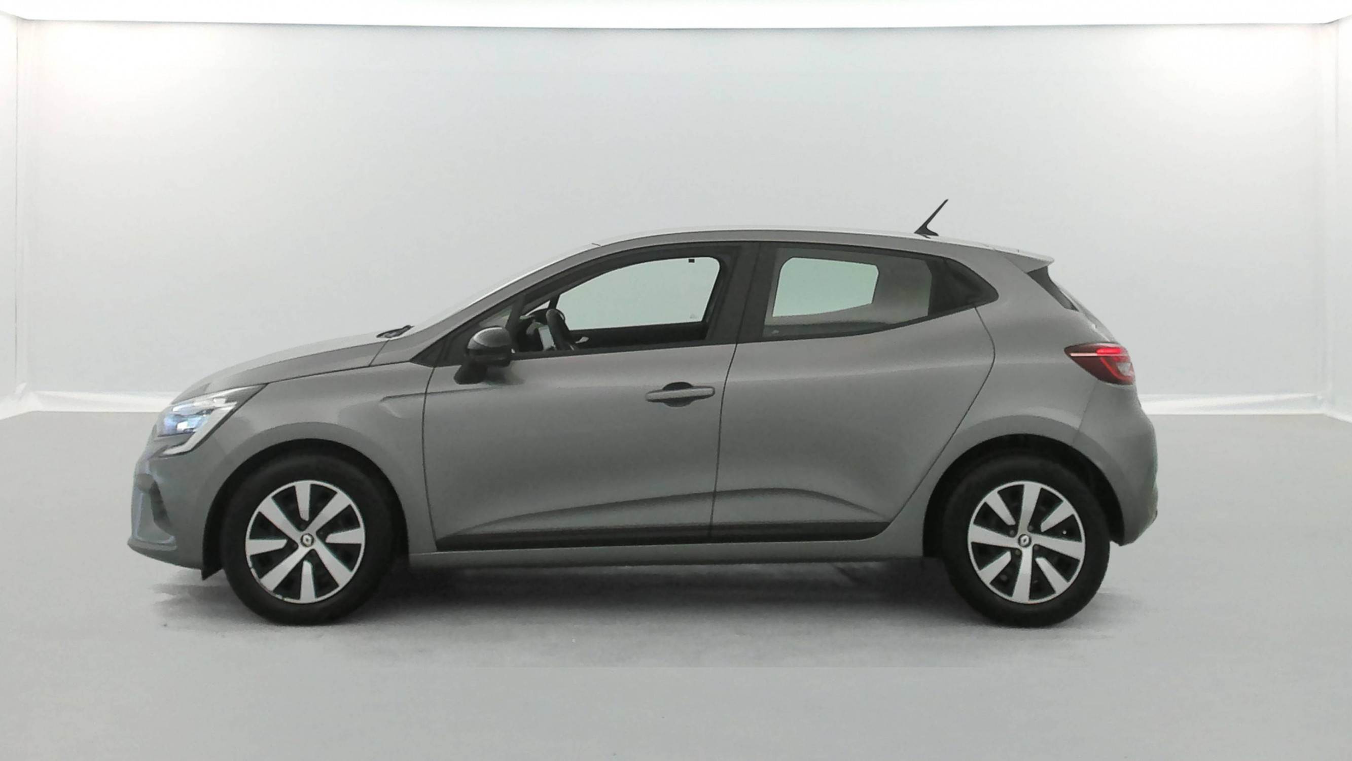 Vente en ligne Renault Clio 5 Clio TCe 90 au prix de 14 290 €