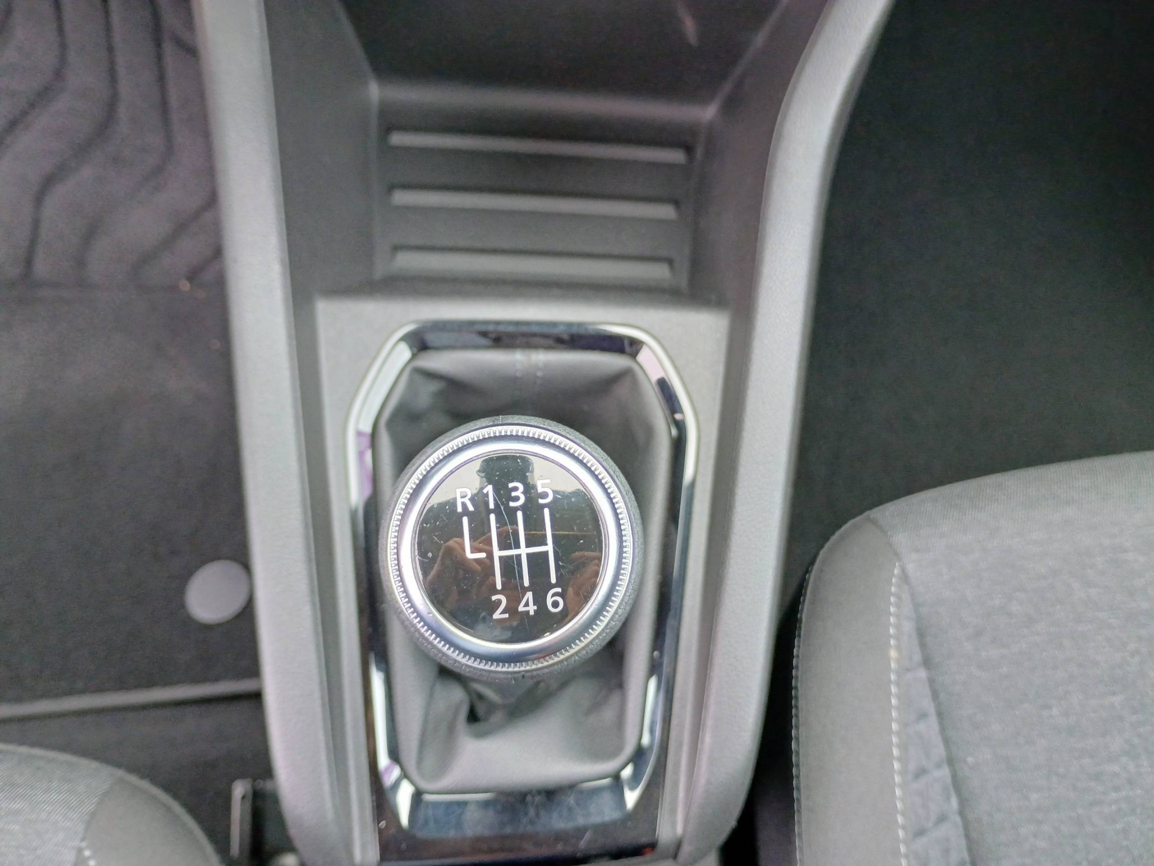 Vente en ligne Renault Clio 5 Clio TCe 90 au prix de 13 790 €
