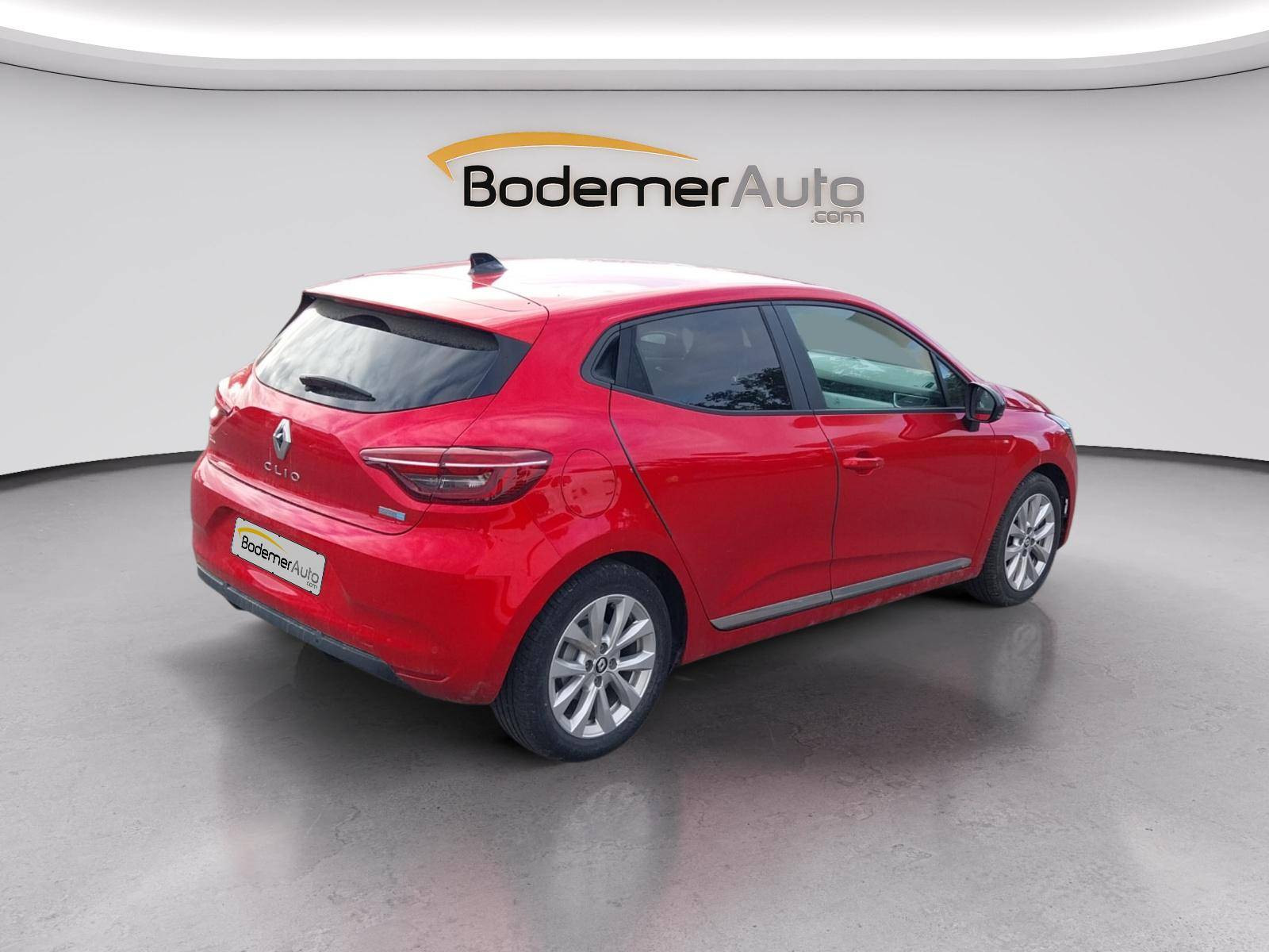 Vente en ligne Renault Clio 5 Clio E-Tech full hybrid 145 au prix de 15 690 €