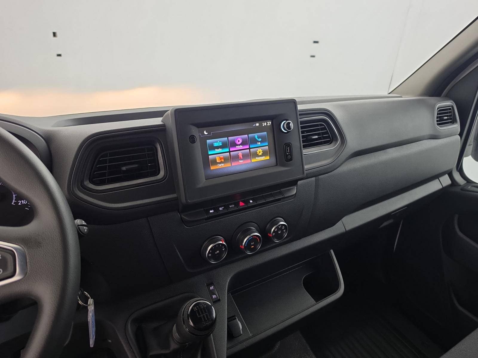 Vente en ligne Renault Master Fourgon  20M3 TRAC F3500 L3 BLUE DCI 145 au prix de 27 790 €