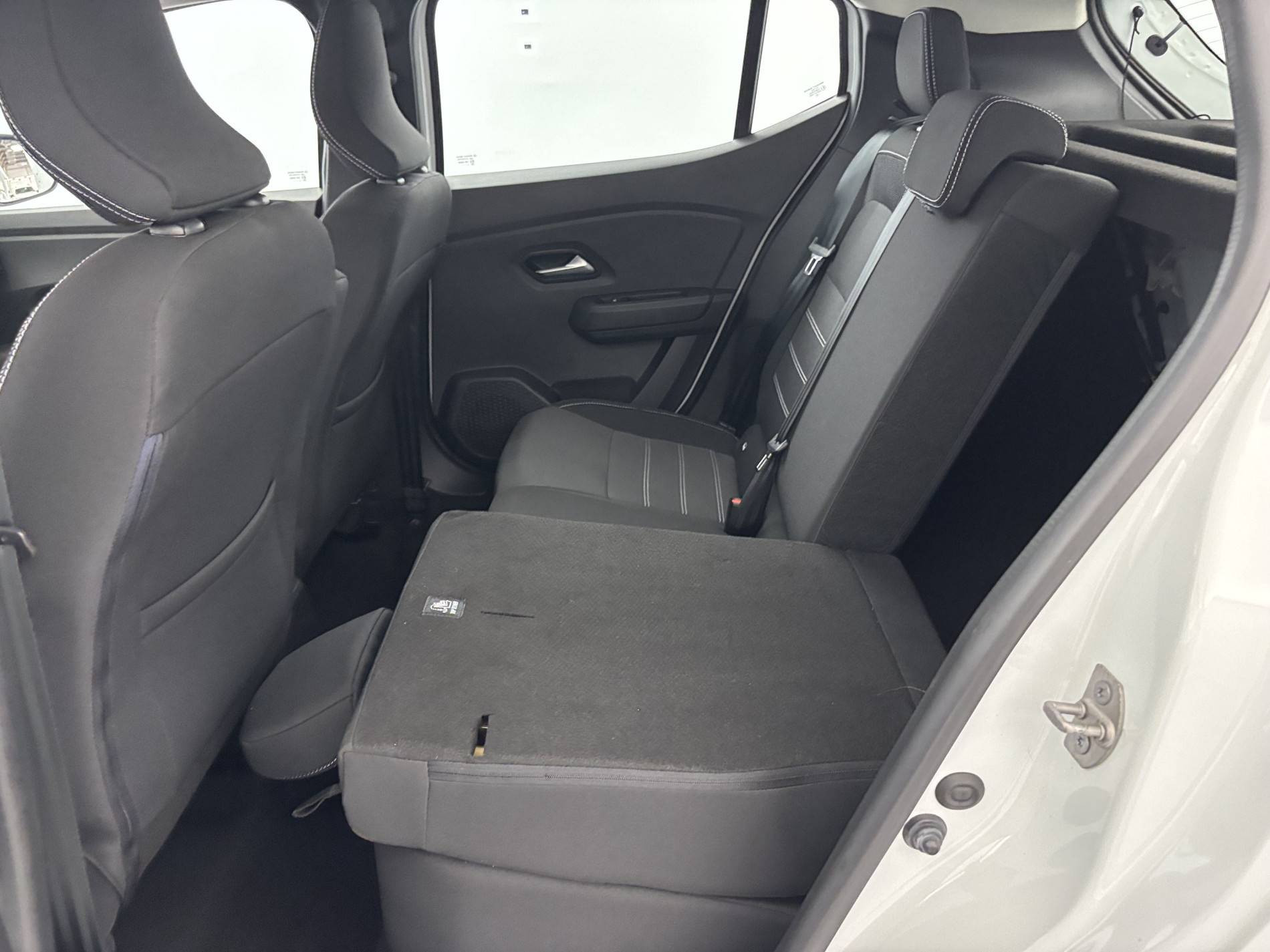Vente en ligne Dacia Sandero  SCe 65 - 22 au prix de 11 500 €