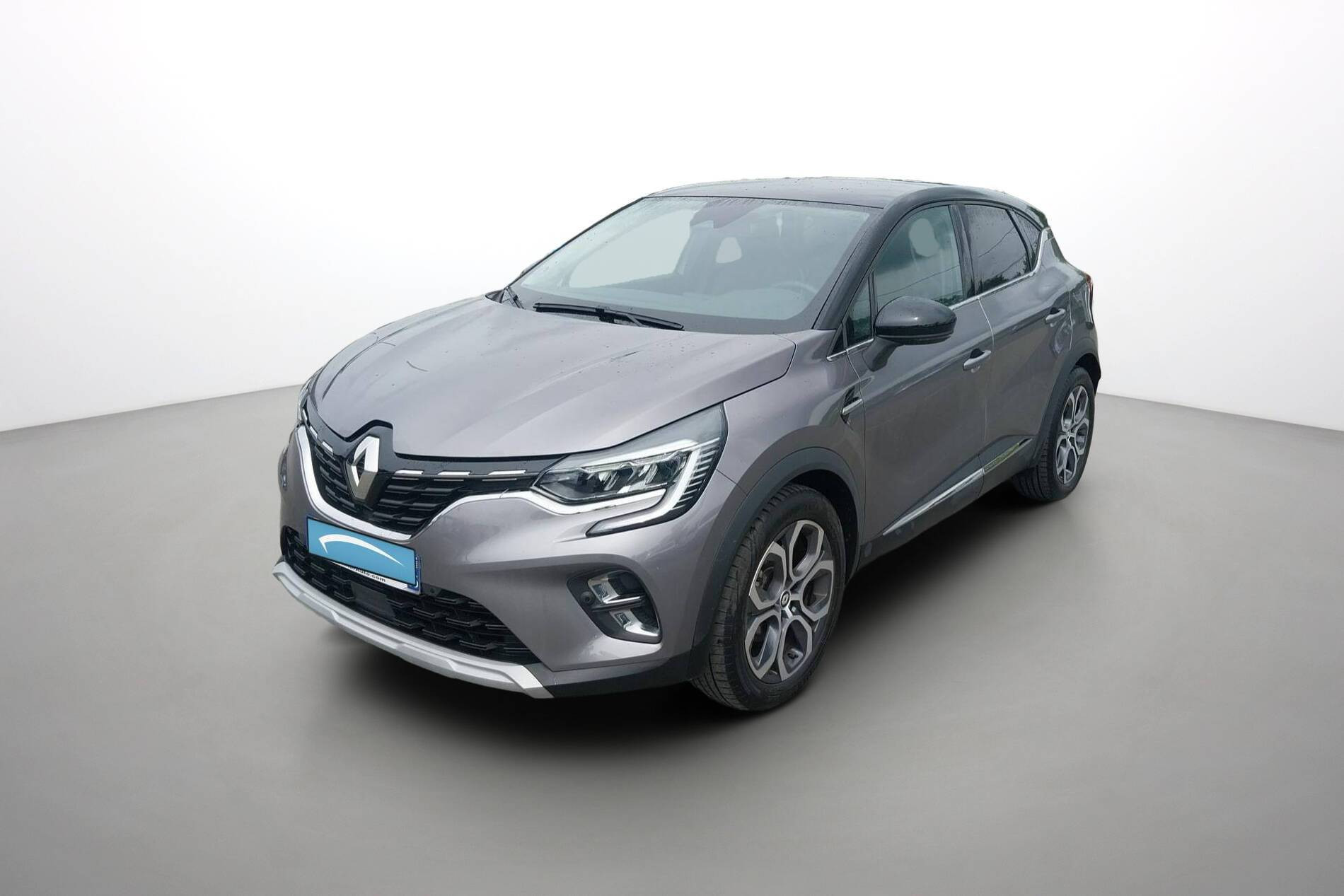 Renault Captur  E-Tech full hybrid 145 occasion de 2023 en vente à Ploërmel