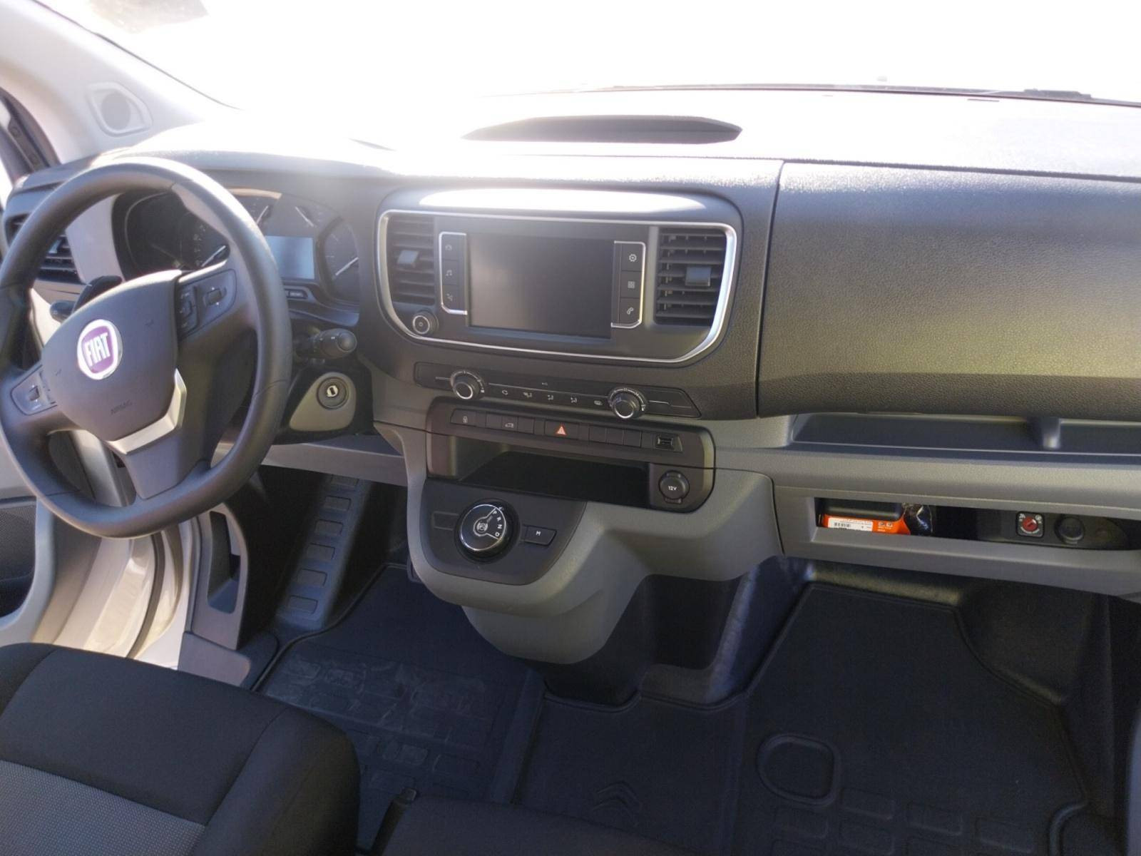 Vente en ligne Fiat Scudo  2.0 MULTIJET 180 BVA STANDARD au prix de 25 990 €