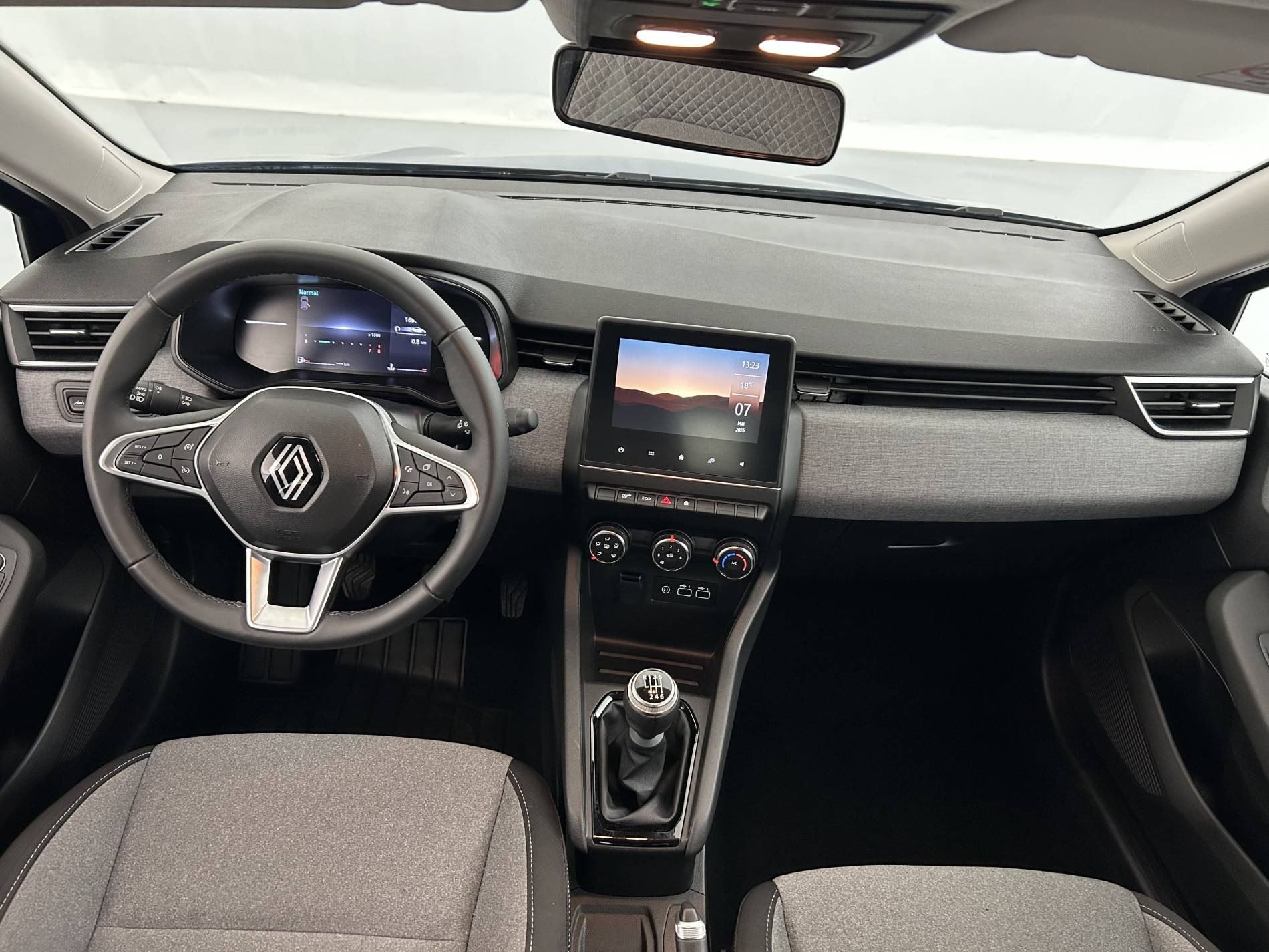 Vente en ligne Renault Clio 5 Clio TCe 90 au prix de 15 490 €