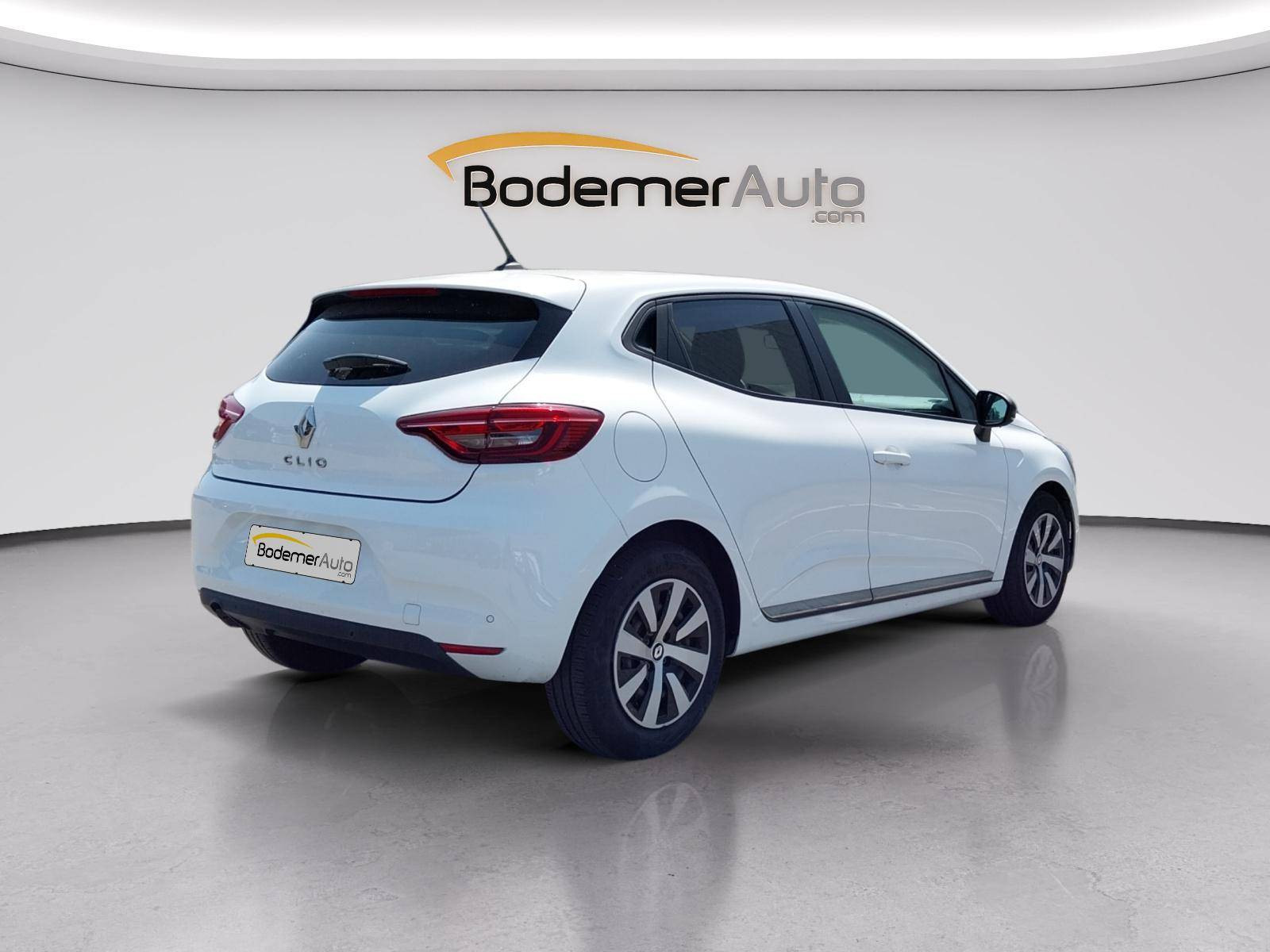Vente en ligne Renault Clio 5 Clio TCe 90 au prix de 13 800 €