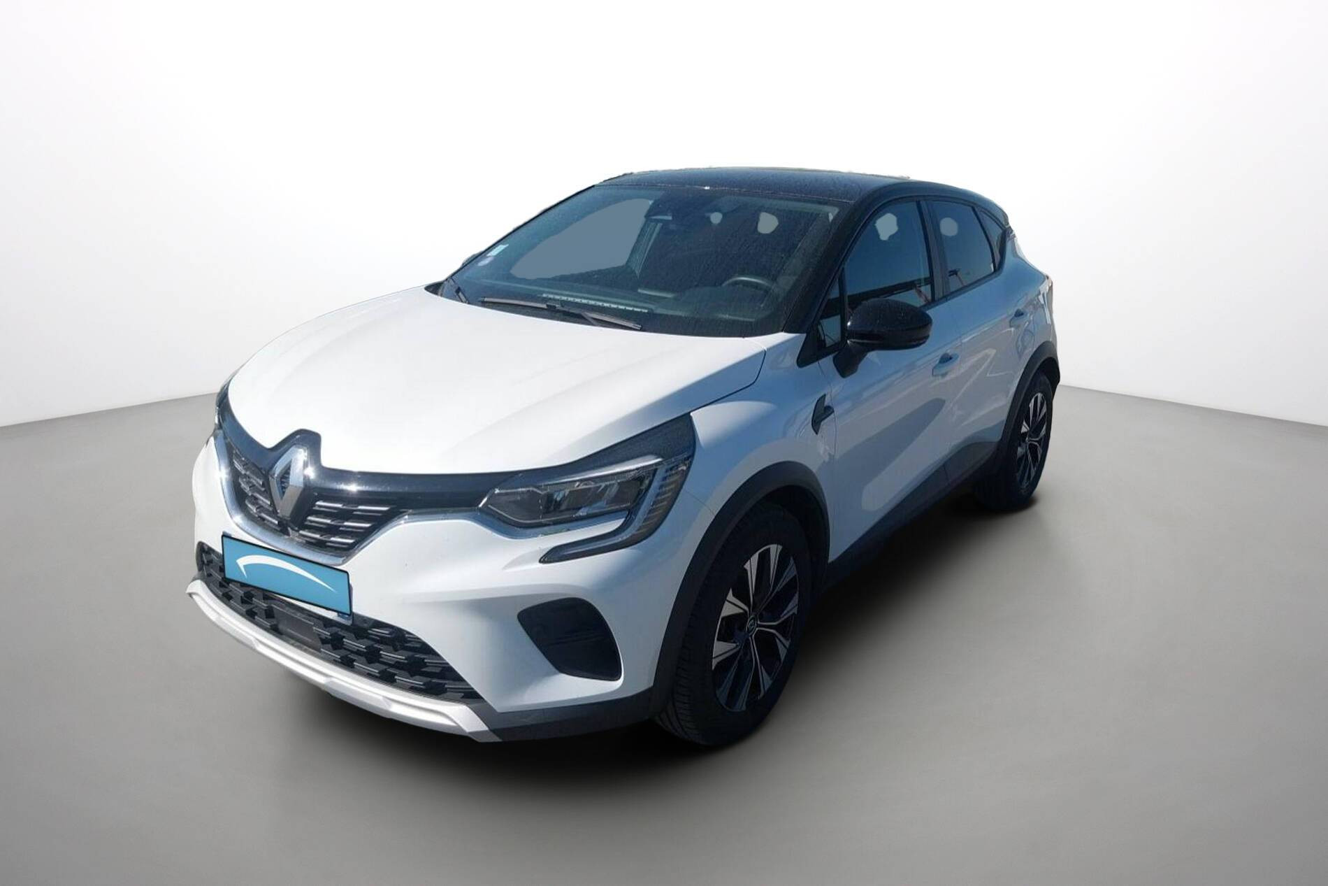 Renault Captur  E-Tech full hybrid 145 occasion de 2023 en vente à Auray