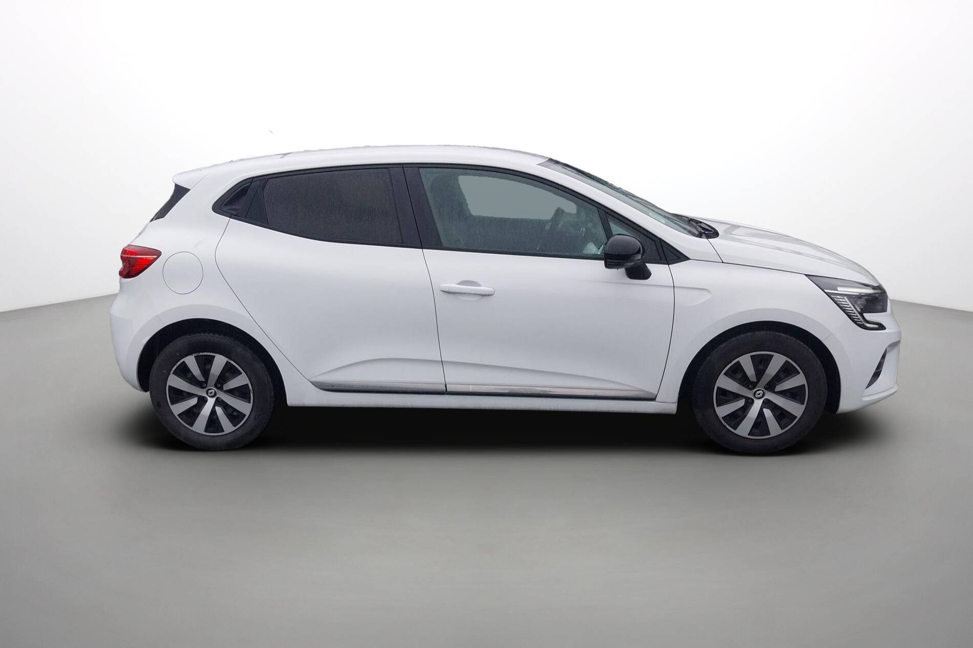 Vente en ligne Renault Clio 5 Clio TCe 90 au prix de 15 300 €