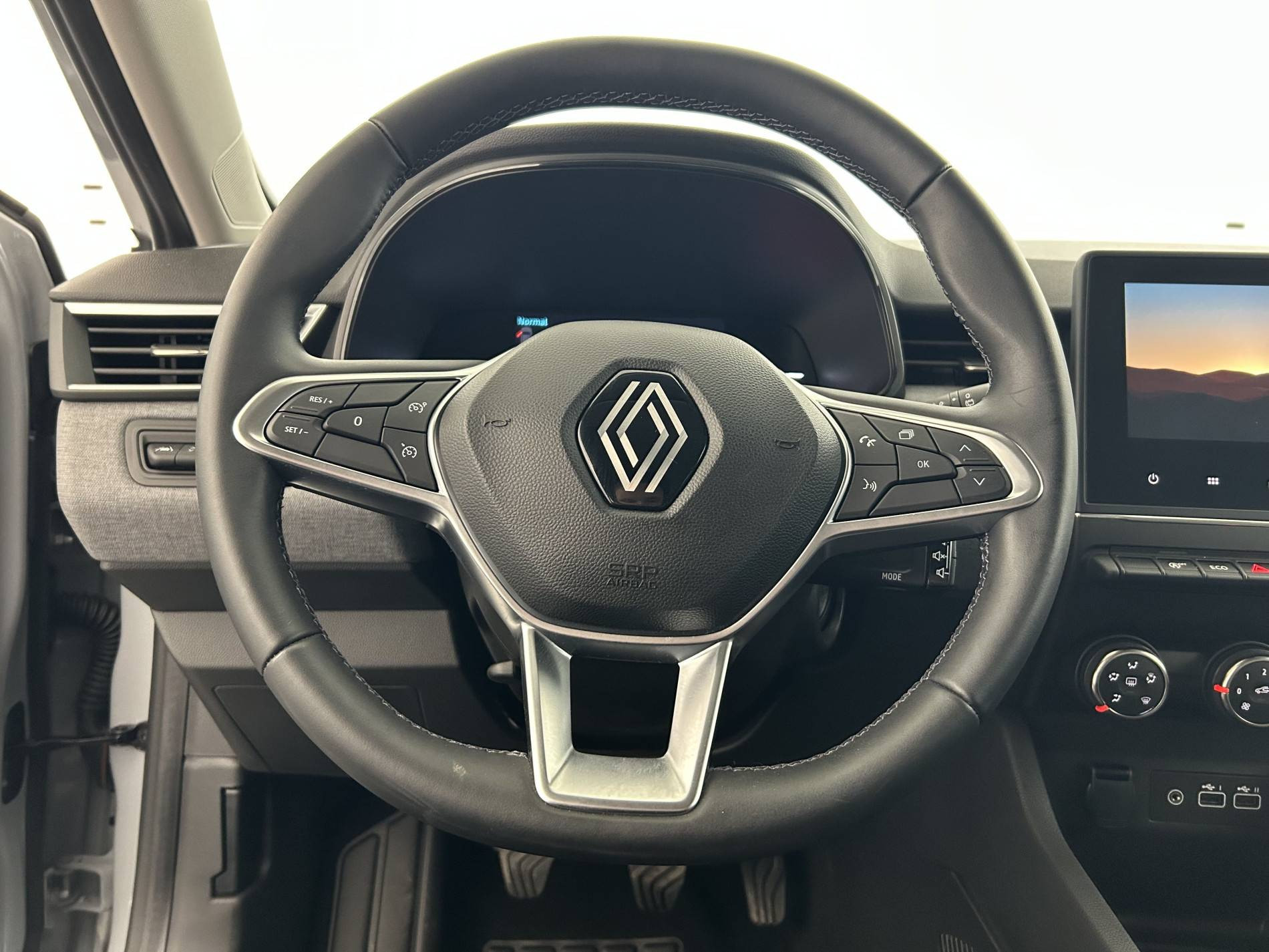 Vente en ligne Renault Clio 5 Clio TCe 90 au prix de 15 990 €