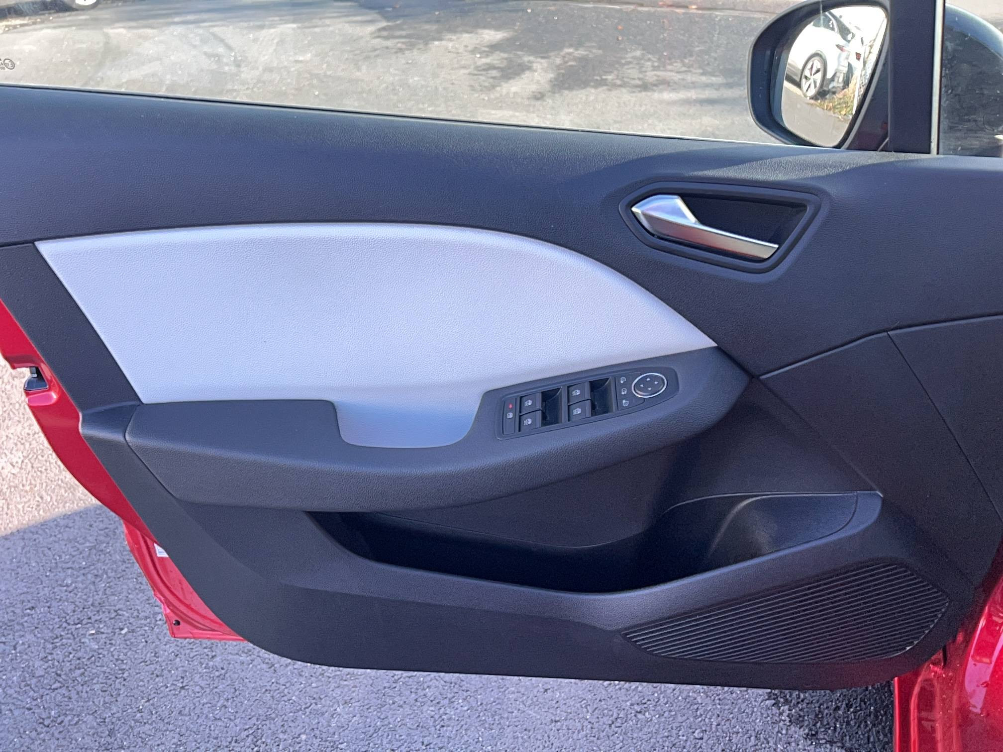Vente en ligne Renault Clio 5 Clio E-Tech full hybrid 145 au prix de 18 450 €