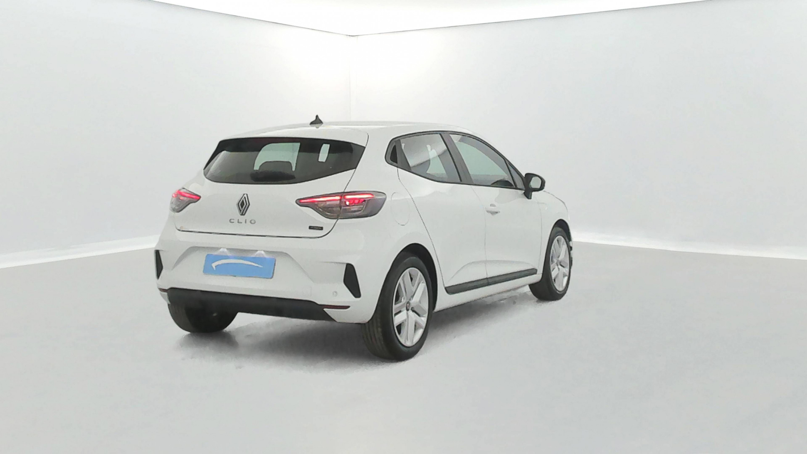 Vente en ligne Renault Clio 5 Clio E-Tech full hybrid 145 ch GSR2 au prix de 19 790 €