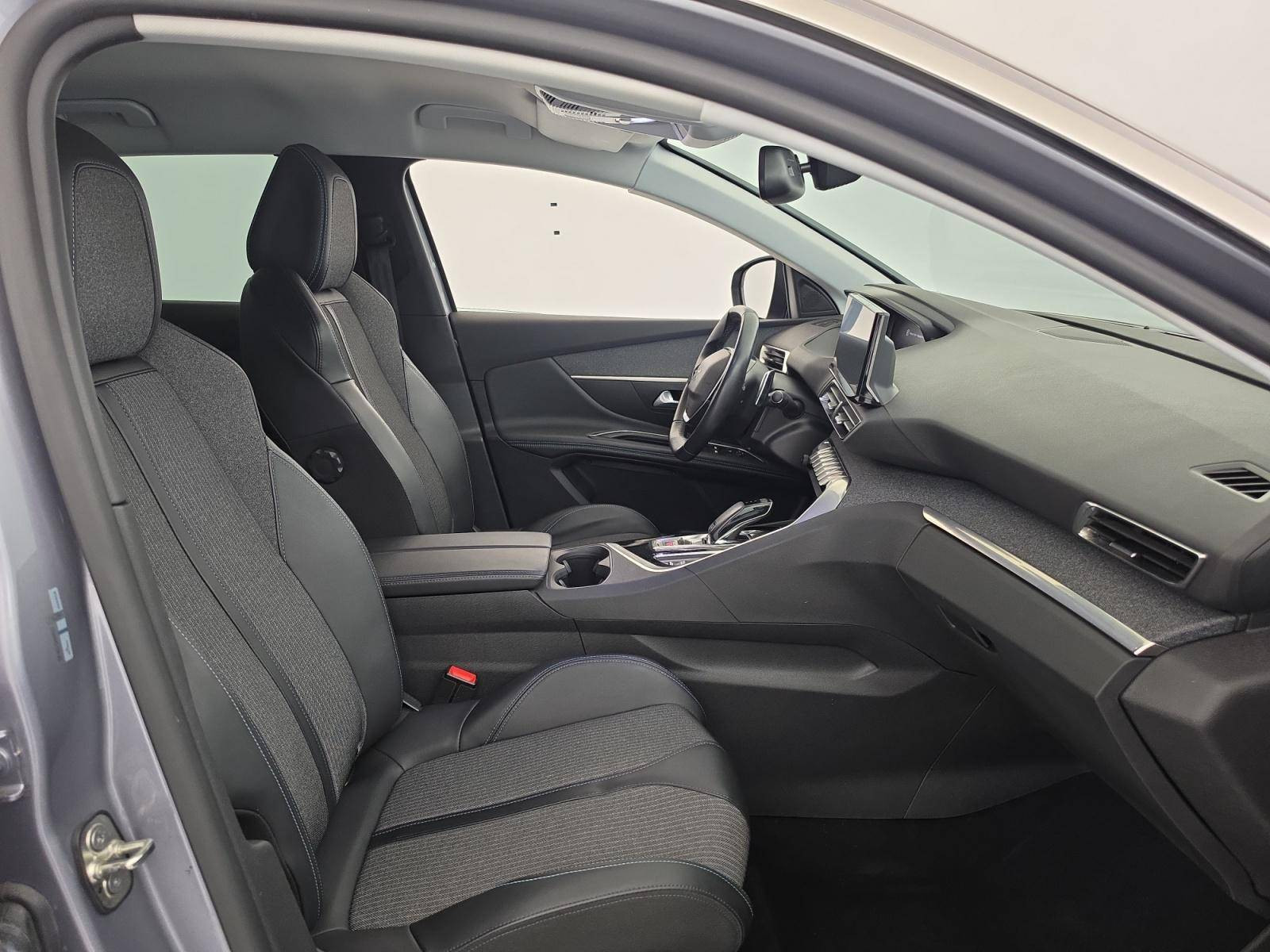 Vente en ligne Peugeot 3008  BlueHDi 130ch S&S EAT8 au prix de 20 990 €