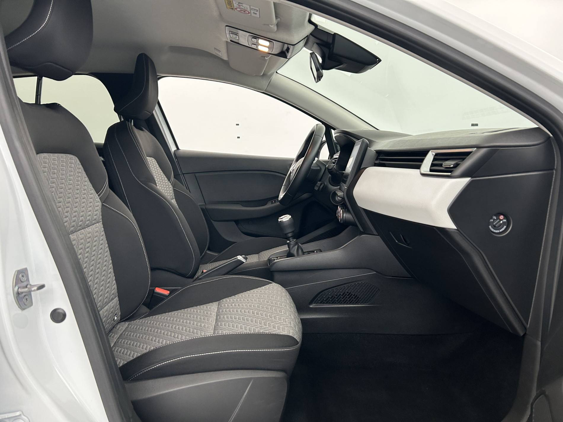 Vente en ligne Renault Clio 5 Clio TCe 90 au prix de 14 490 €