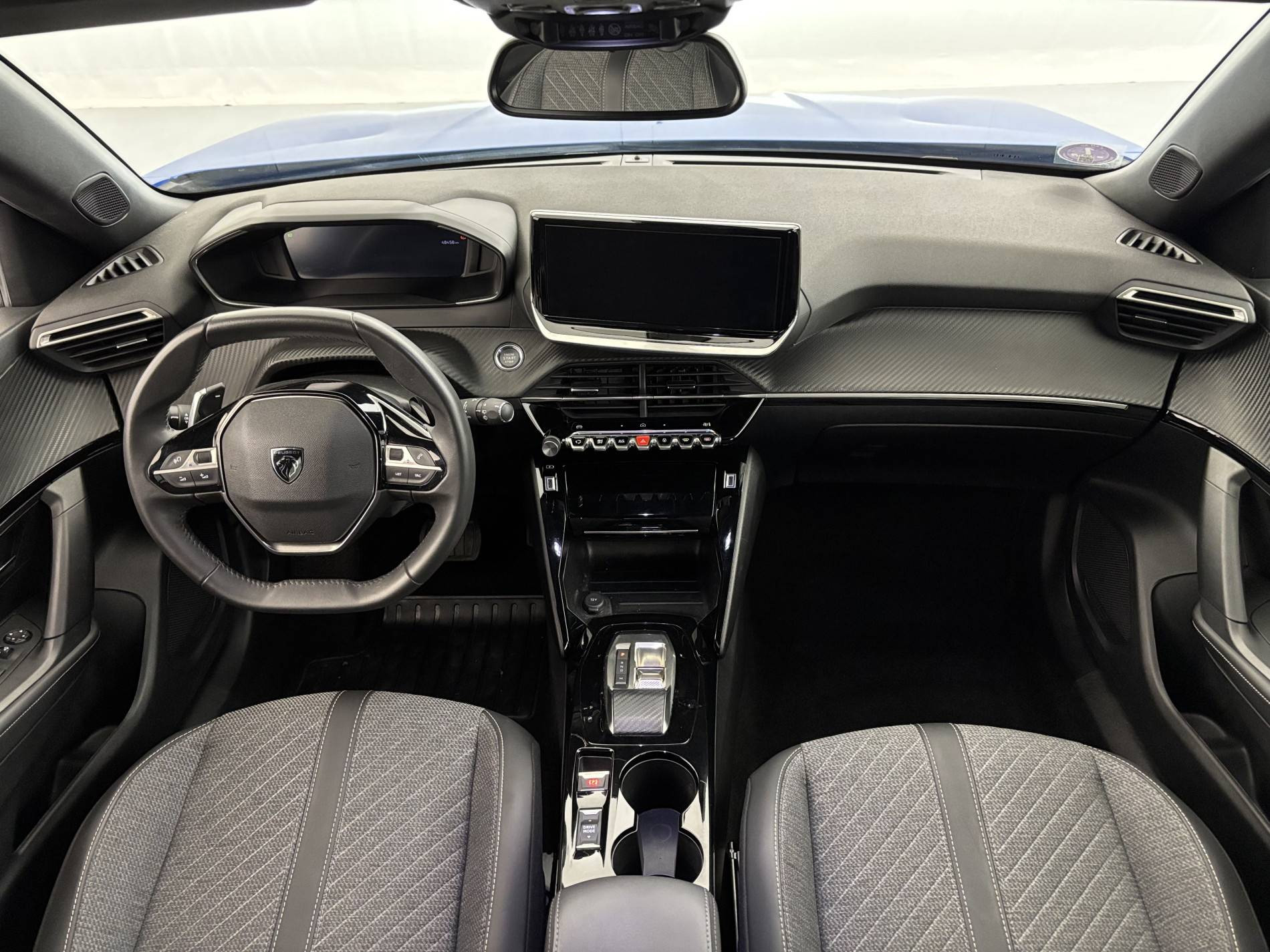 Vente en ligne Peugeot 2008  Hybrid 136 e-DCS6 au prix de 19 990 €