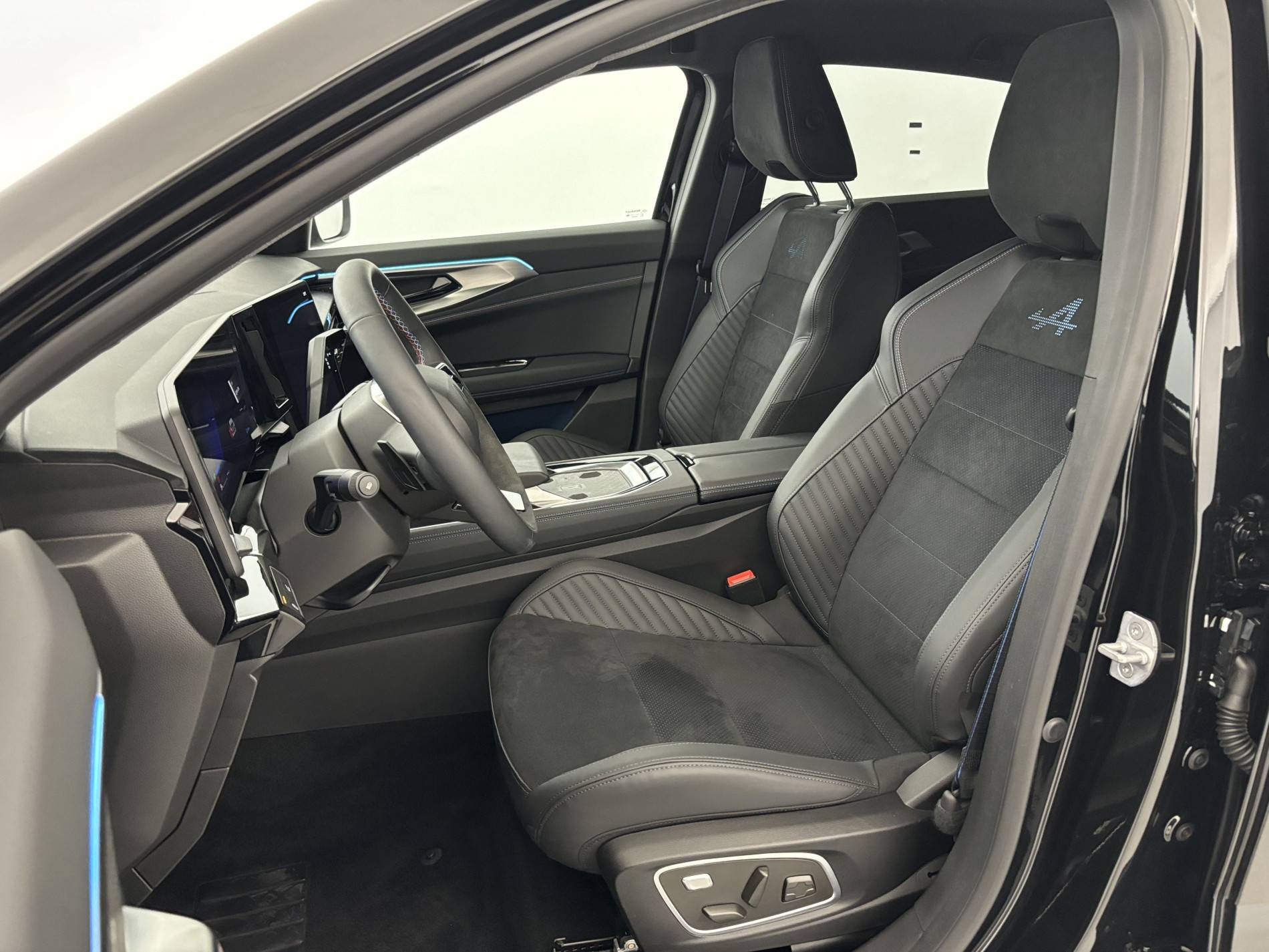 Vente en ligne Renault Rafale  E-Tech full hybrid 200 ch au prix de 40 990 €