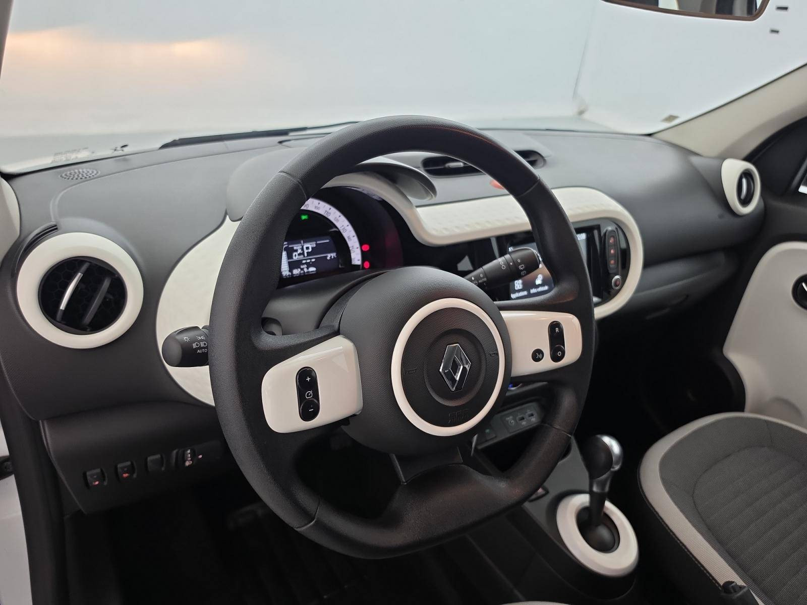 Vente en ligne Renault Twingo Electrique Twingo III E-Tech au prix de 12 990 €