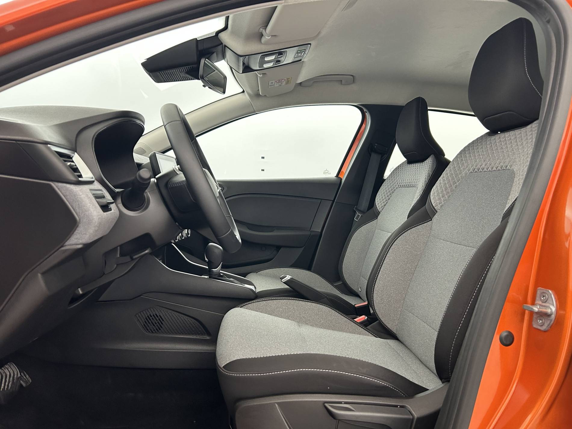 Vente en ligne Renault Clio 5 Clio E-Tech full hybrid 145 ch GSR2 au prix de 19 990 €