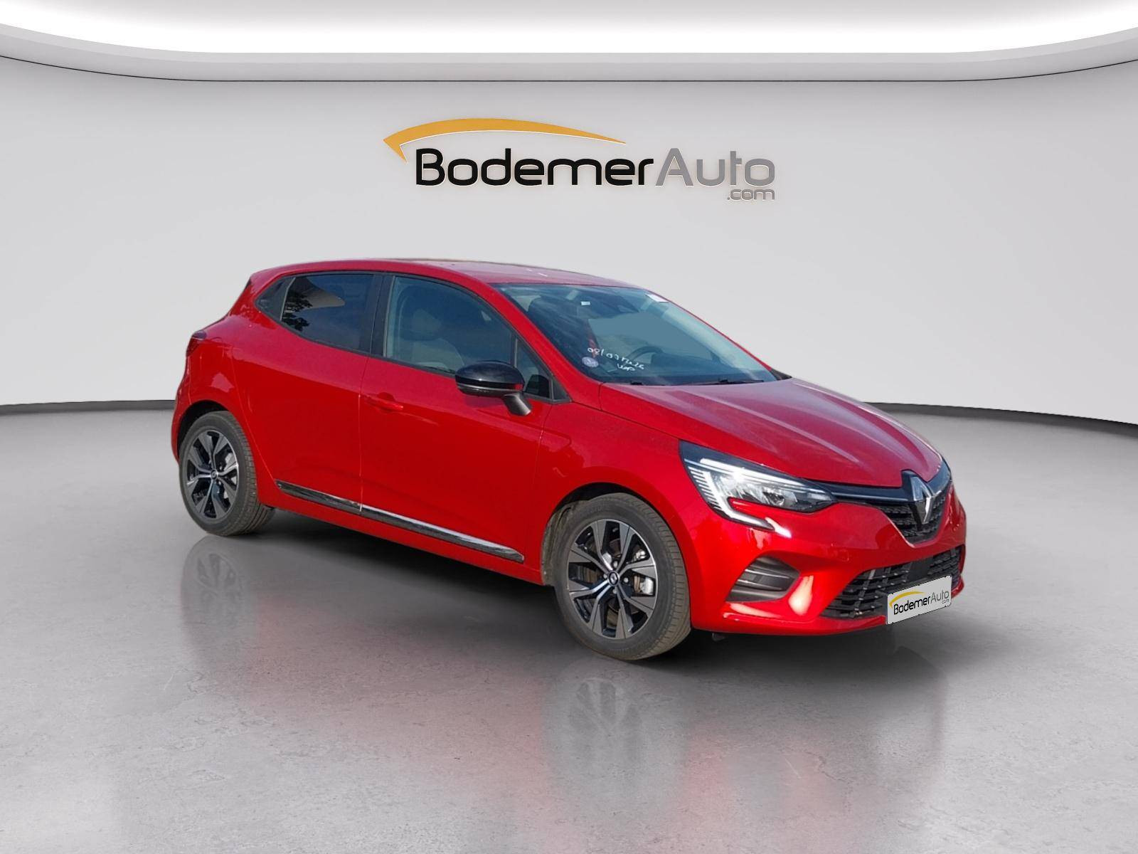 Vente en ligne Renault Clio 5 Clio E-Tech full hybrid 145 au prix de 17 990 €
