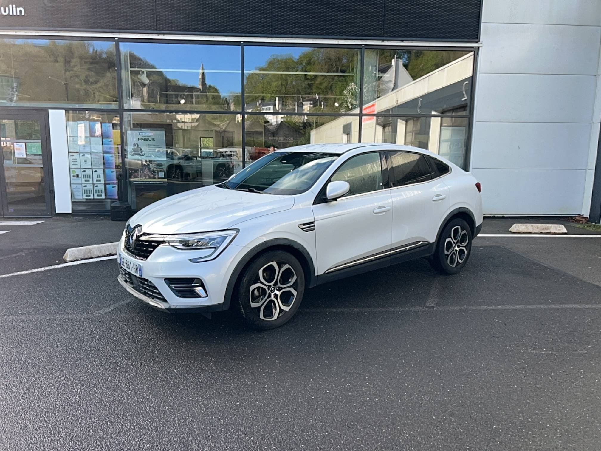 Renault Arkana  E-Tech 145 - 21B occasion de 2022 en vente à Châteaulin
