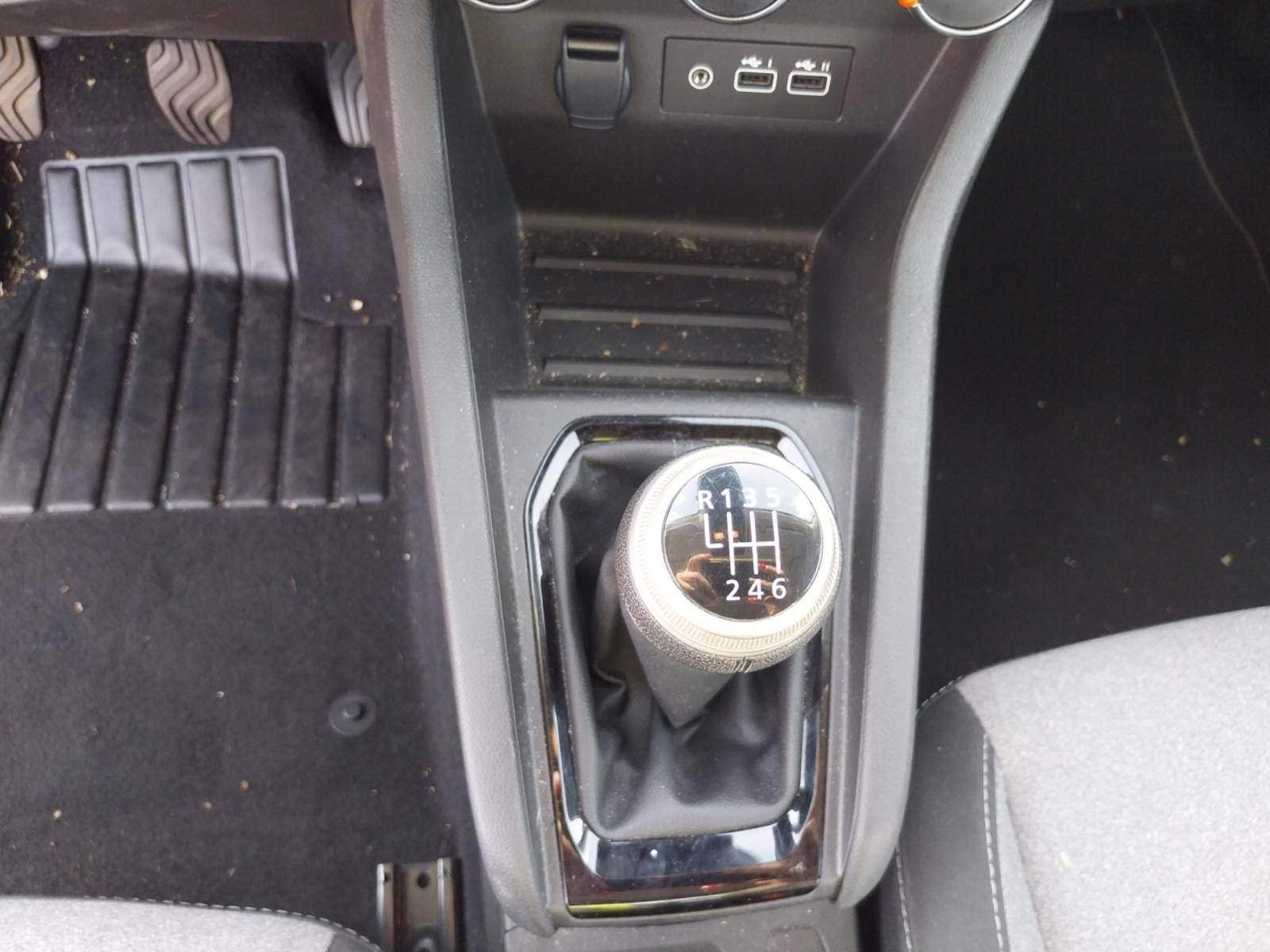 Vente en ligne Renault Clio 5 Clio Blue dCi 100 au prix de 14 890 €