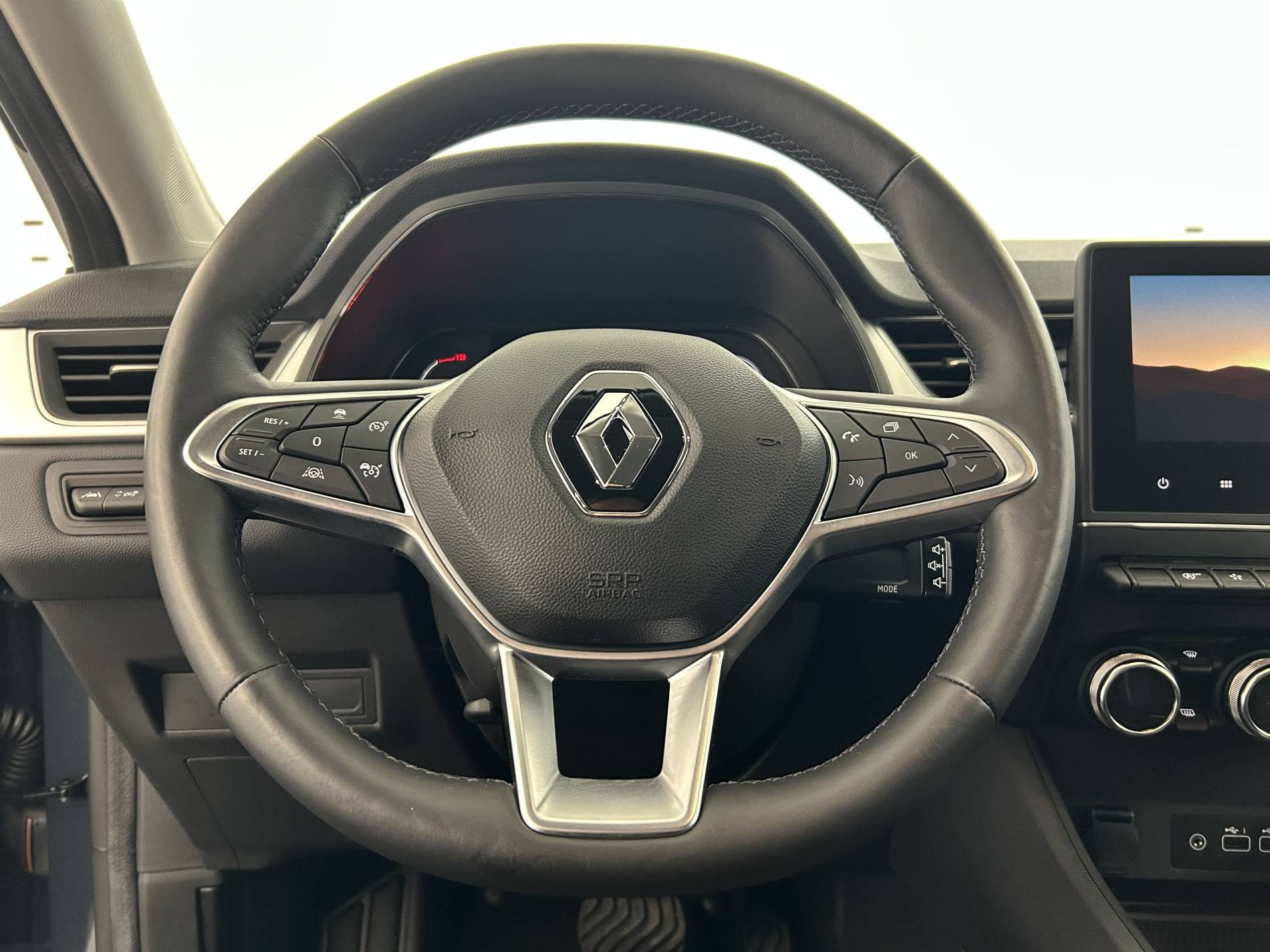 Vente en ligne Renault Captur  mild hybrid 160 EDC au prix de 20 490 €