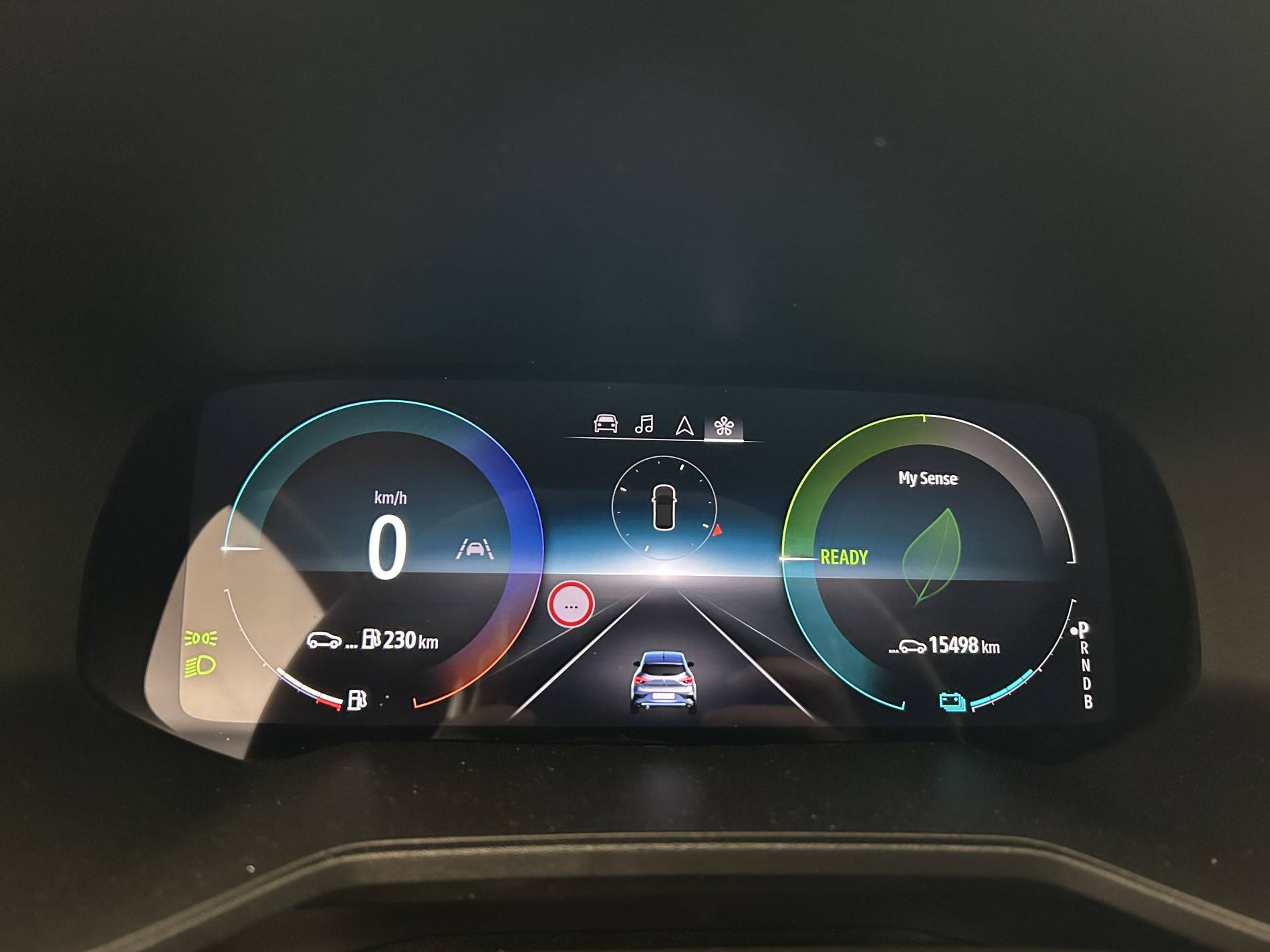 Vente en ligne Renault Clio 5 Clio E-Tech full hybrid 145 au prix de 19 290 €